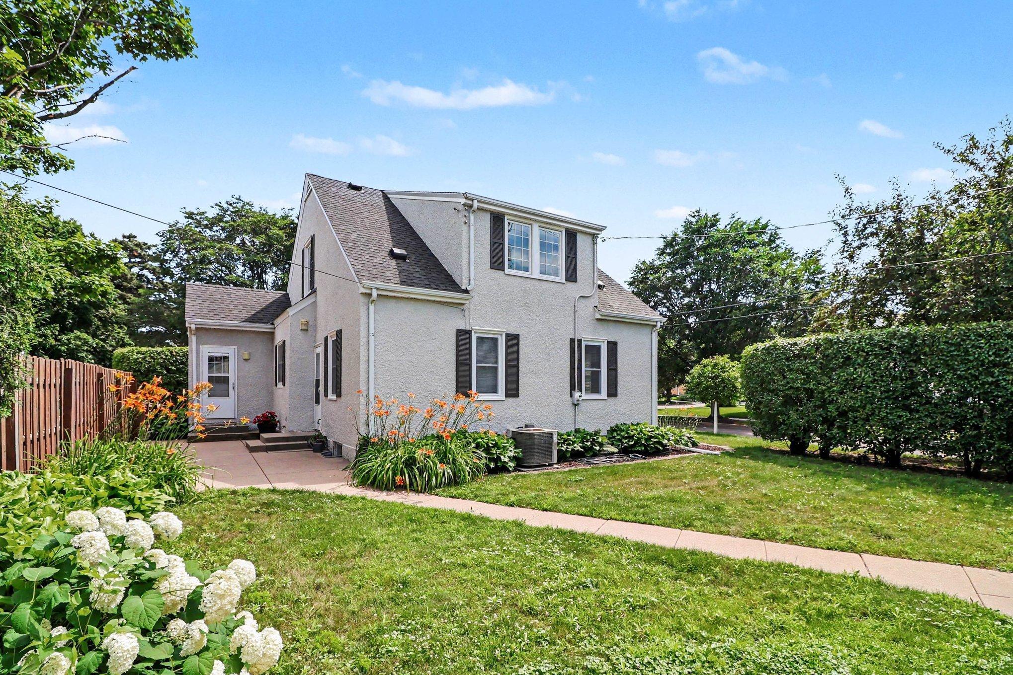 View of Residential at 4624 Vallacher Avenue, Saint Louis Park MN 55416, Saint Louis Park (41 of 49) - Mike Wilen | Minnesota Team Real Estate