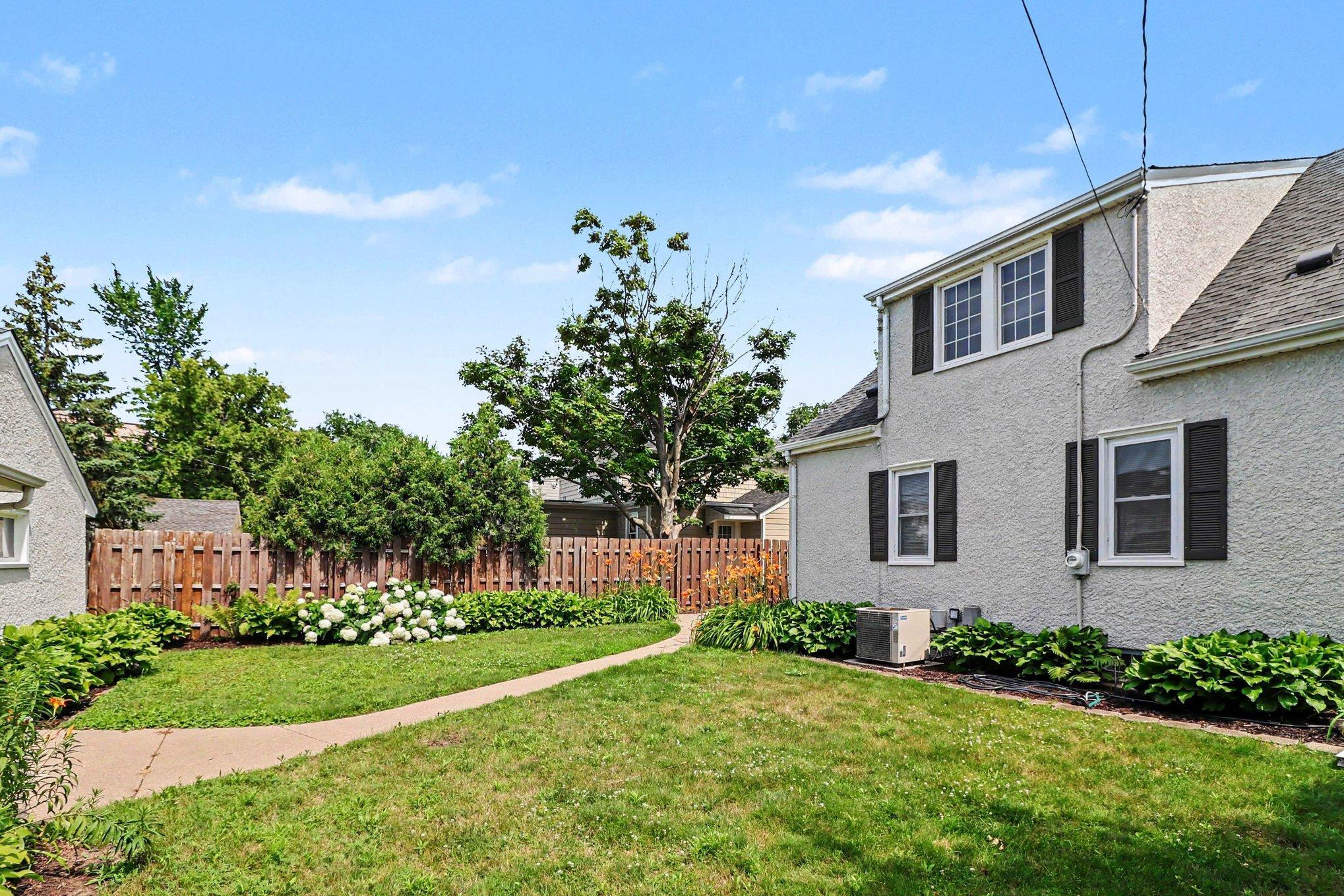 View of Residential at 4624 Vallacher Avenue, Saint Louis Park MN 55416, Saint Louis Park (40 of 49) - Mike Wilen | Minnesota Team Real Estate