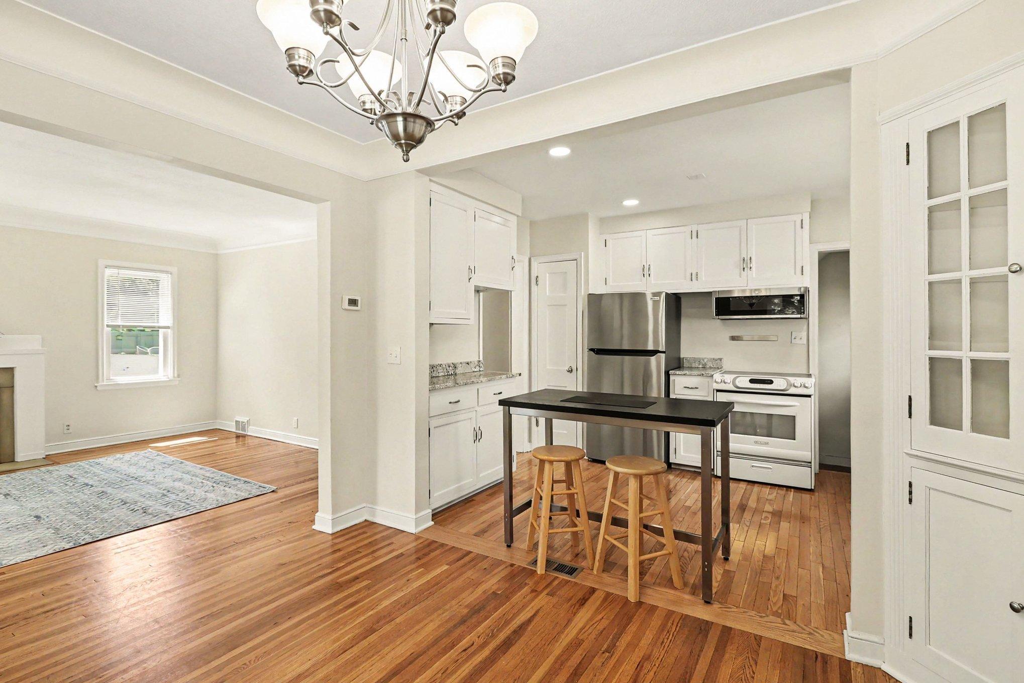 View of Residential at 4624 Vallacher Avenue, Saint Louis Park MN 55416, Saint Louis Park (14 of 49) - Mike Wilen | Minnesota Team Real Estate