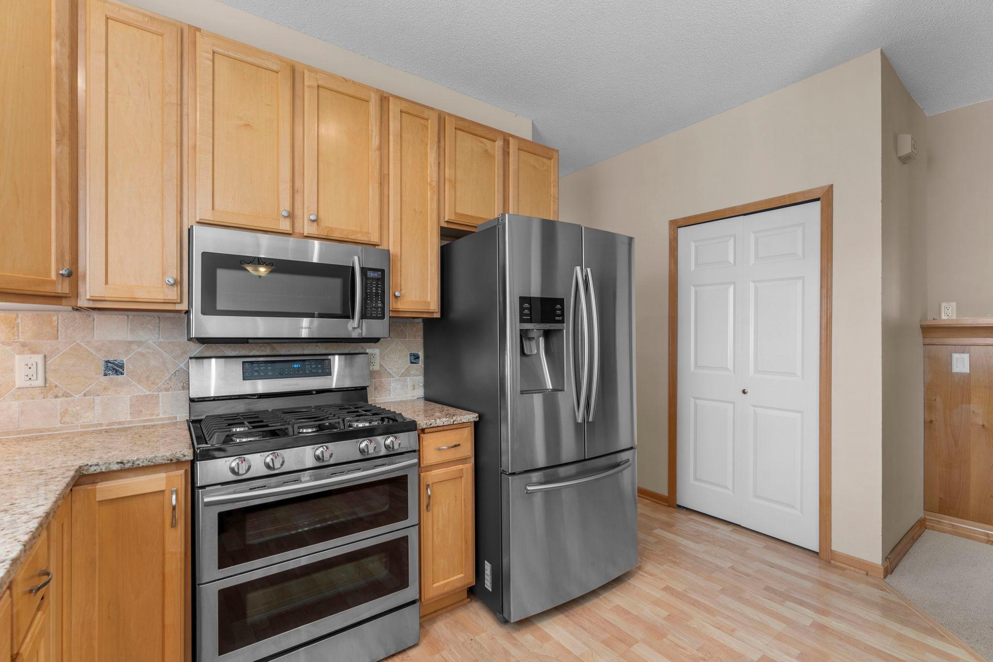 View of Residential at 9062 Merrimac Lane, Maple Grove MN 55311, Maple Grove (8 of 23) - Mike Wilen | Minnesota Team Real Estate