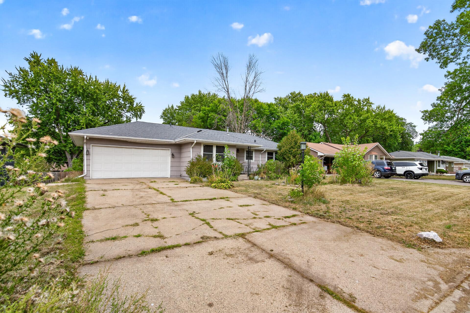 View of Residential at 8820 60th Avenue, New Hope MN 55428, New Hope (27 of 33) - Mike Wilen | Minnesota Team Real Estate