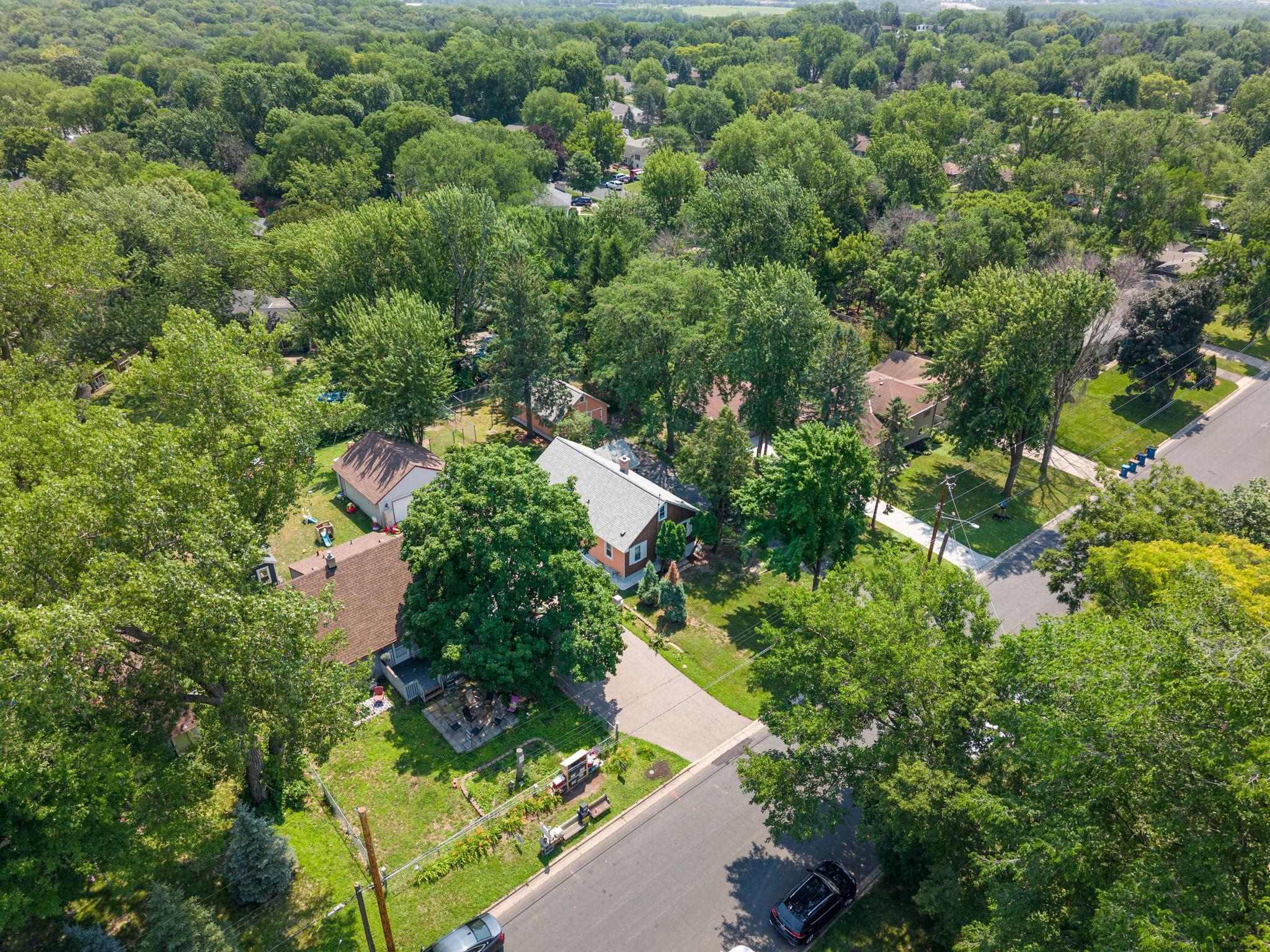 View of Residential at 10901 Russell Avenue, Bloomington MN 55431, Bloomington (29 of 33) - Mike Wilen | Minnesota Team Real Estate