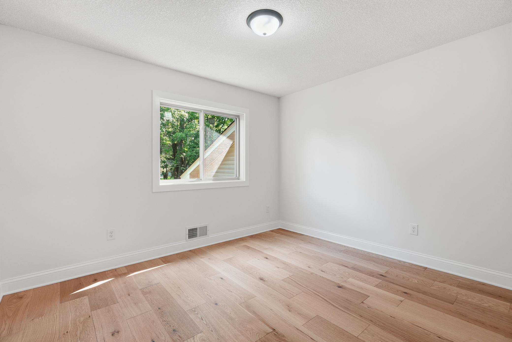 View of Residential at 1521 Archwood Road, Hopkins MN 55305, Hopkins (18 of 38) - Mike Wilen | Minnesota Team Real Estate