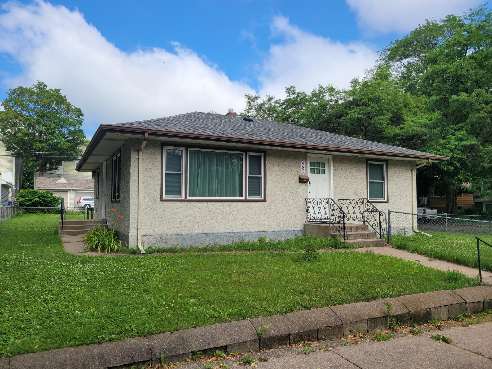 View of Residential at 985 Bradley Street, Saint Paul MN 55130, Saint Paul (2 of 14) - Mike Wilen | Minnesota Team Real Estate
