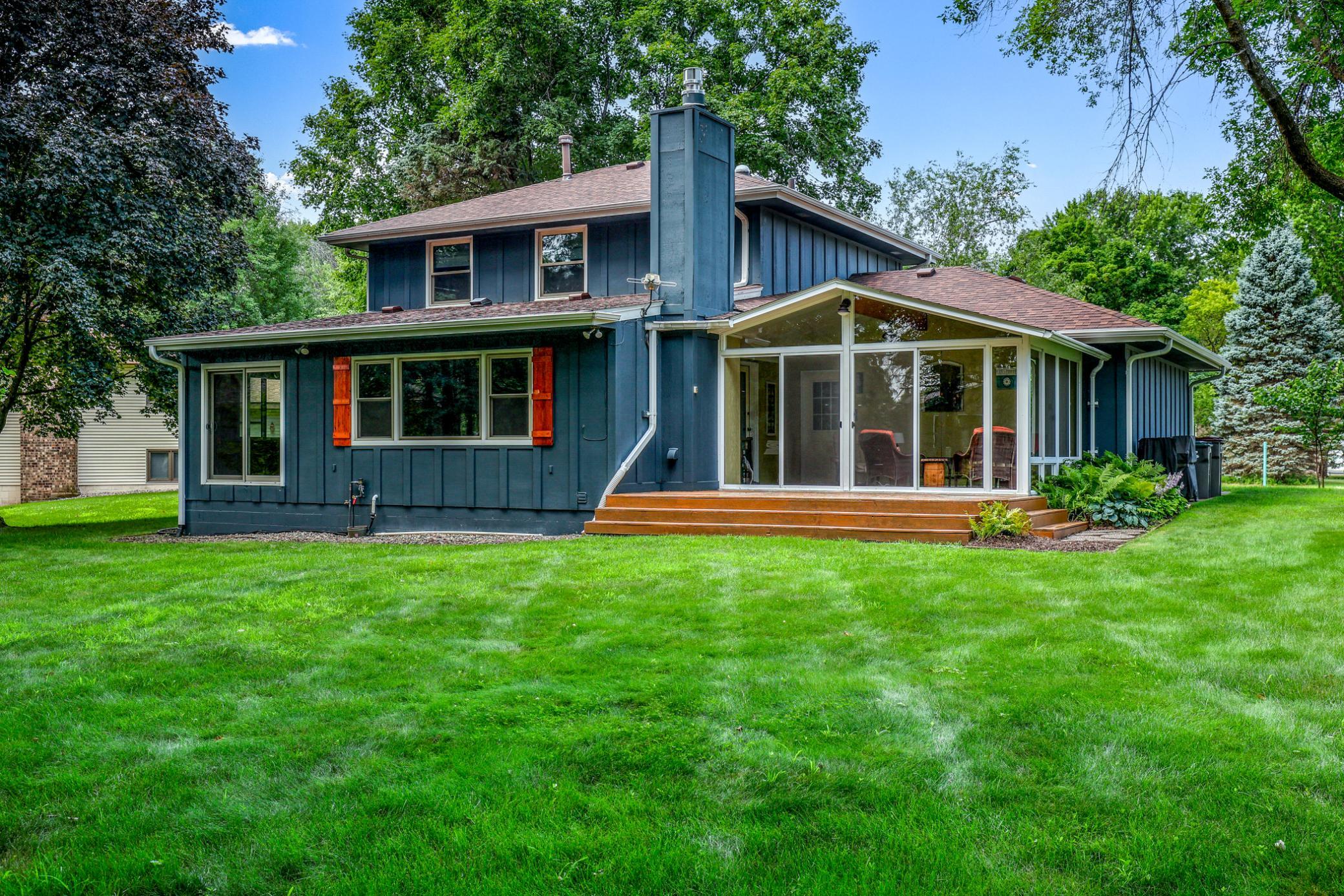 View of Residential at 17200 Barberry Circle, Eden Prairie MN 55346, Eden Prairie (36 of 39) - Mike Wilen | Minnesota Team Real Estate