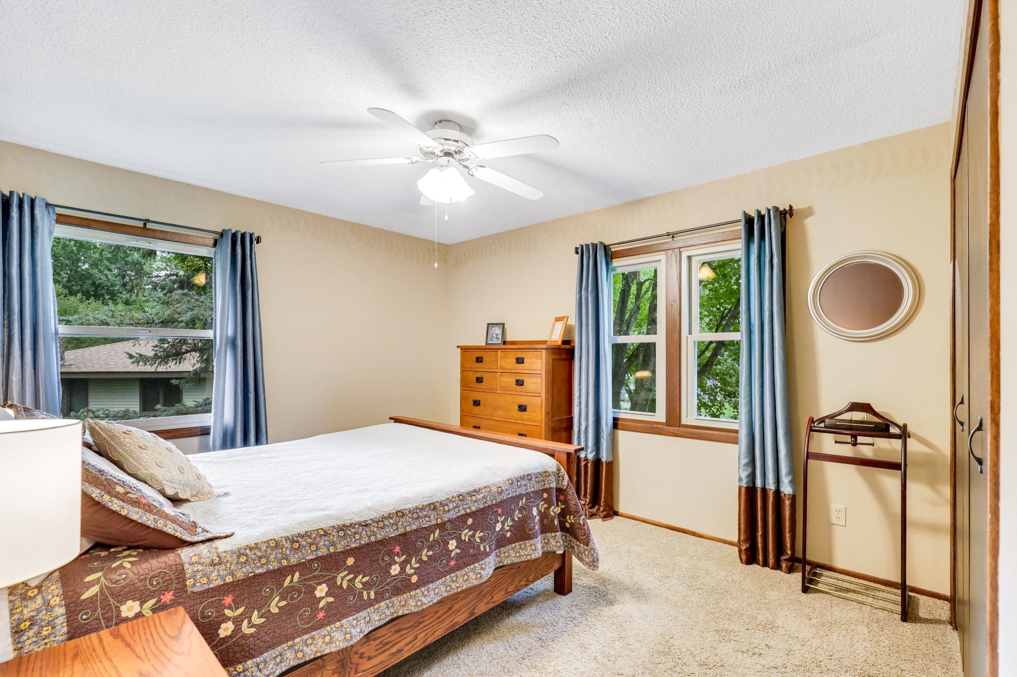 View of Residential at 17200 Barberry Circle, Eden Prairie MN 55346, Eden Prairie (28 of 39) - Mike Wilen | Minnesota Team Real Estate