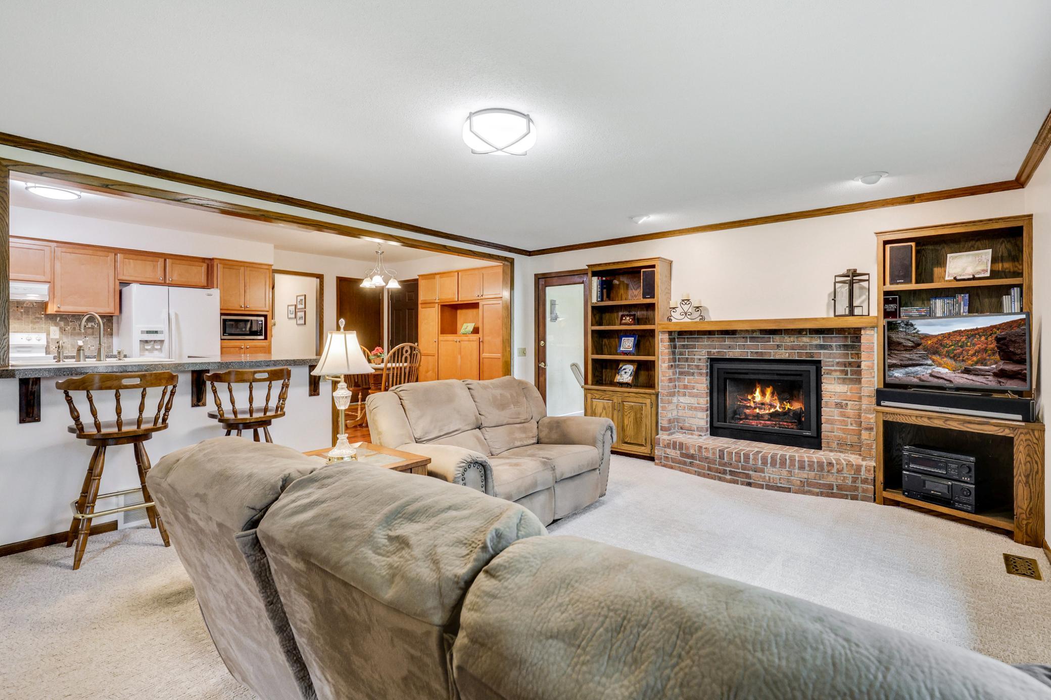View of Residential at 17200 Barberry Circle, Eden Prairie MN 55346, Eden Prairie (10 of 39) - Mike Wilen | Minnesota Team Real Estate