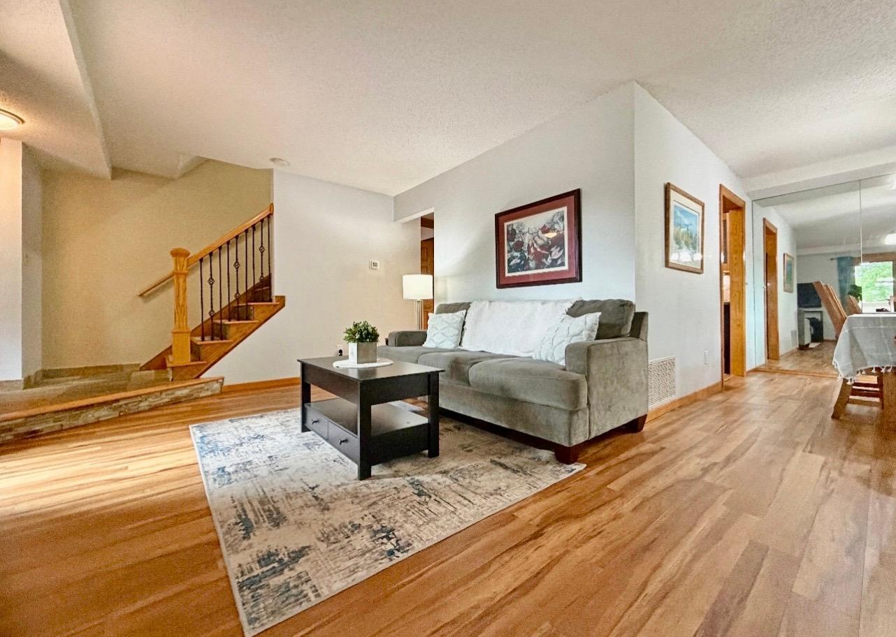 View of Residential at 2111 Kings Valley Road, Golden Valley MN 55427, Golden Valley (22 of 91) - Mike Wilen | Minnesota Team Real Estate