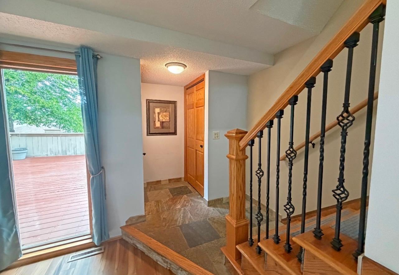 View of Residential at 2111 Kings Valley Road, Golden Valley MN 55427, Golden Valley (17 of 91) - Mike Wilen | Minnesota Team Real Estate