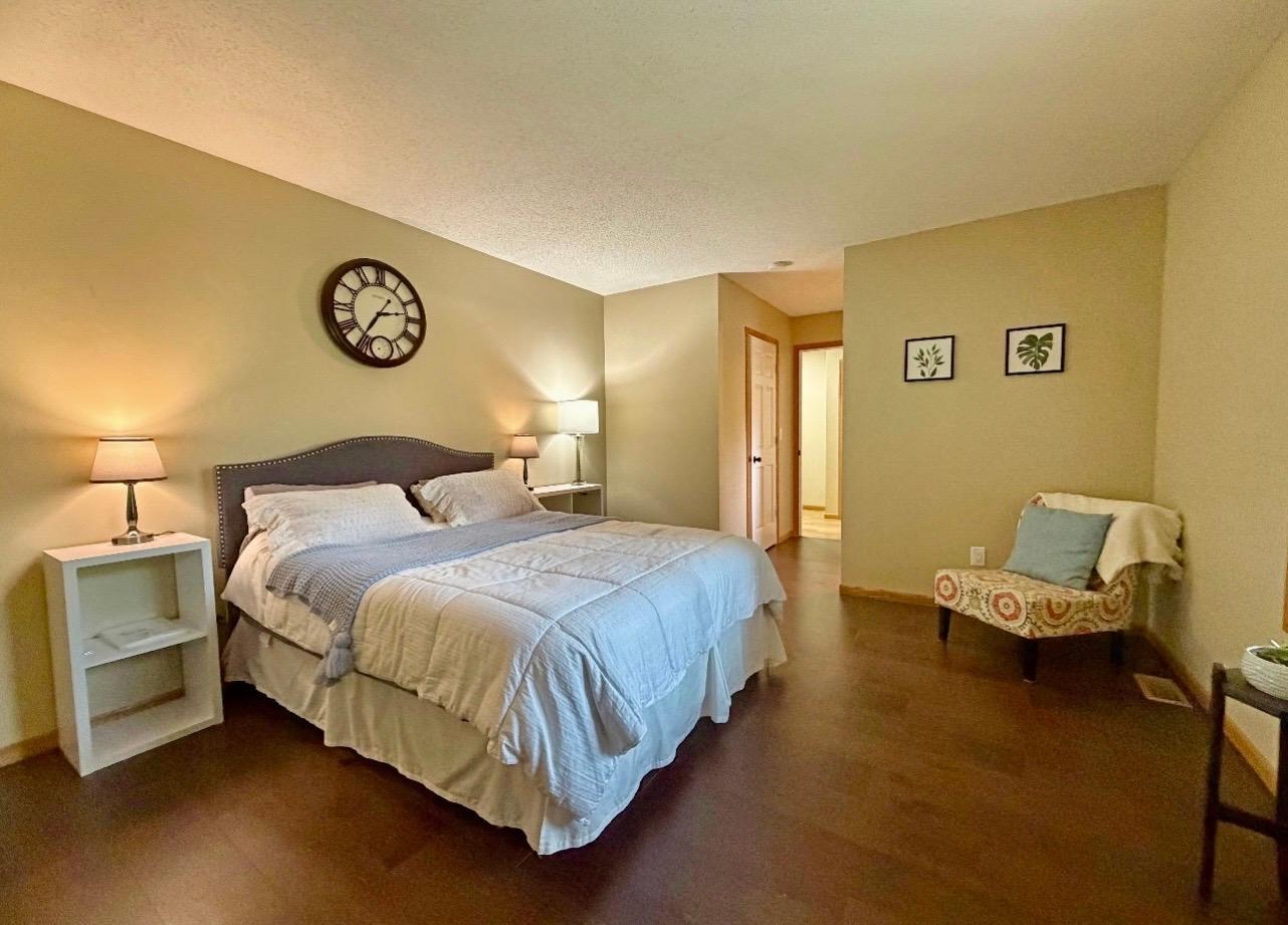 View of Residential at 2111 Kings Valley Road, Golden Valley MN 55427, Golden Valley (44 of 91) - Mike Wilen | Minnesota Team Real Estate