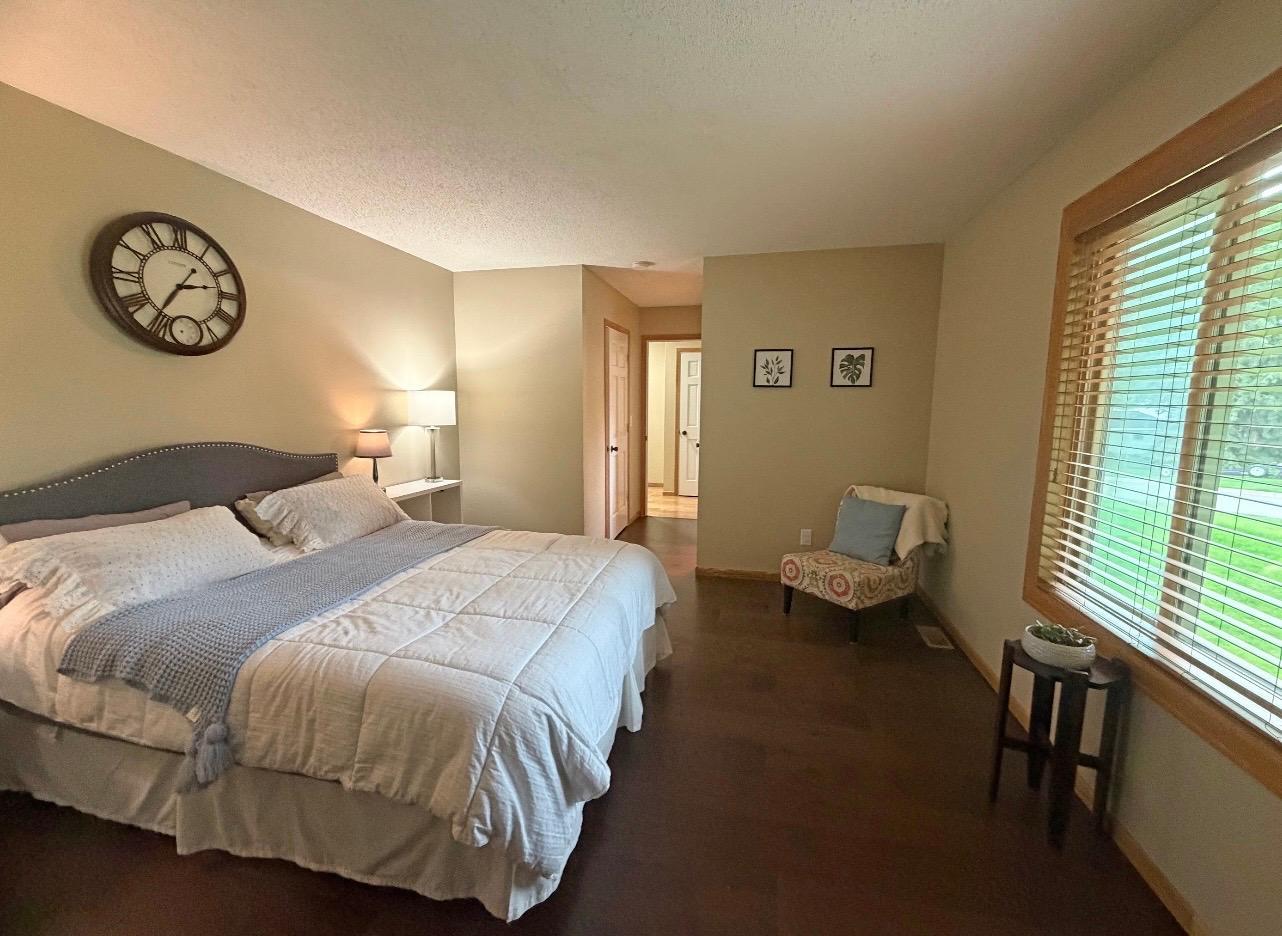View of Residential at 2111 Kings Valley Road, Golden Valley MN 55427, Golden Valley (41 of 91) - Mike Wilen | Minnesota Team Real Estate