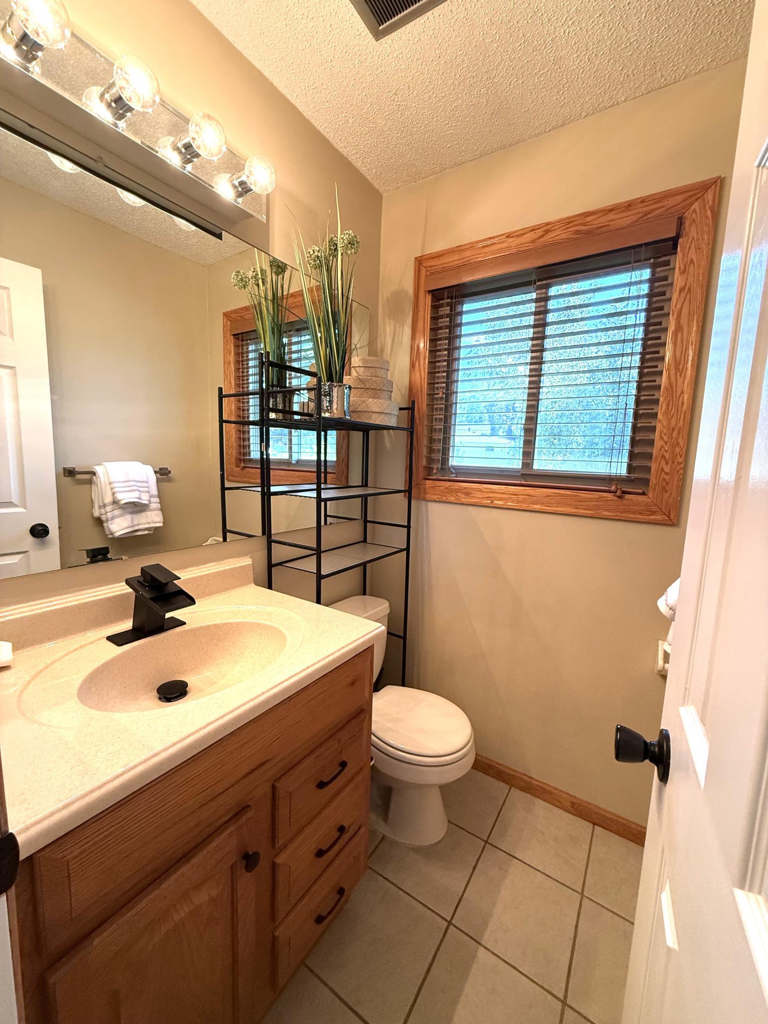 View of Residential at 2111 Kings Valley Road, Golden Valley MN 55427, Golden Valley (48 of 91) - Mike Wilen | Minnesota Team Real Estate