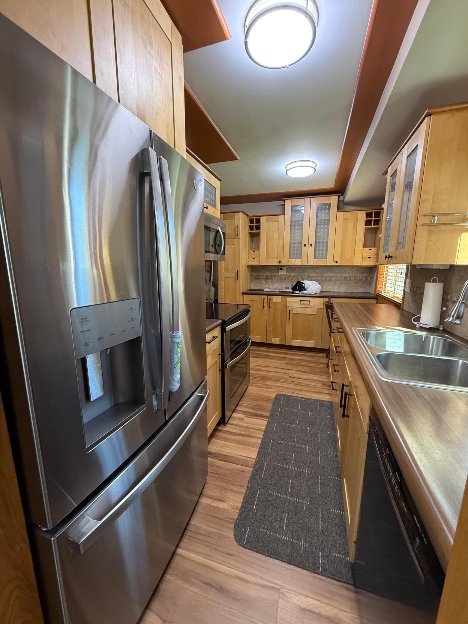 View of Residential at 2111 Kings Valley Road, Golden Valley MN 55427, Golden Valley (31 of 91) - Mike Wilen | Minnesota Team Real Estate