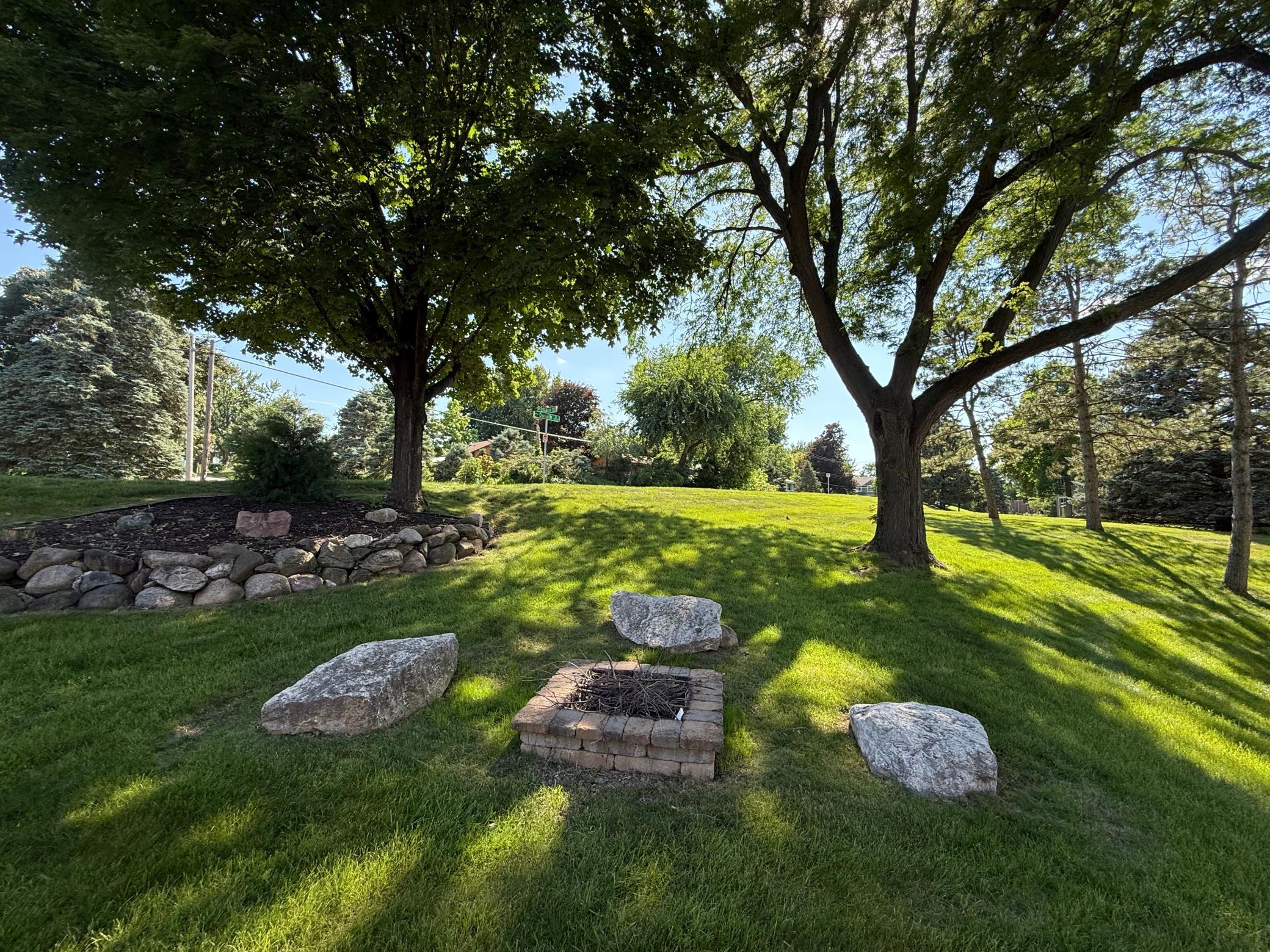 View of Residential at 2111 Kings Valley Road, Golden Valley MN 55427, Golden Valley (80 of 91) - Mike Wilen | Minnesota Team Real Estate