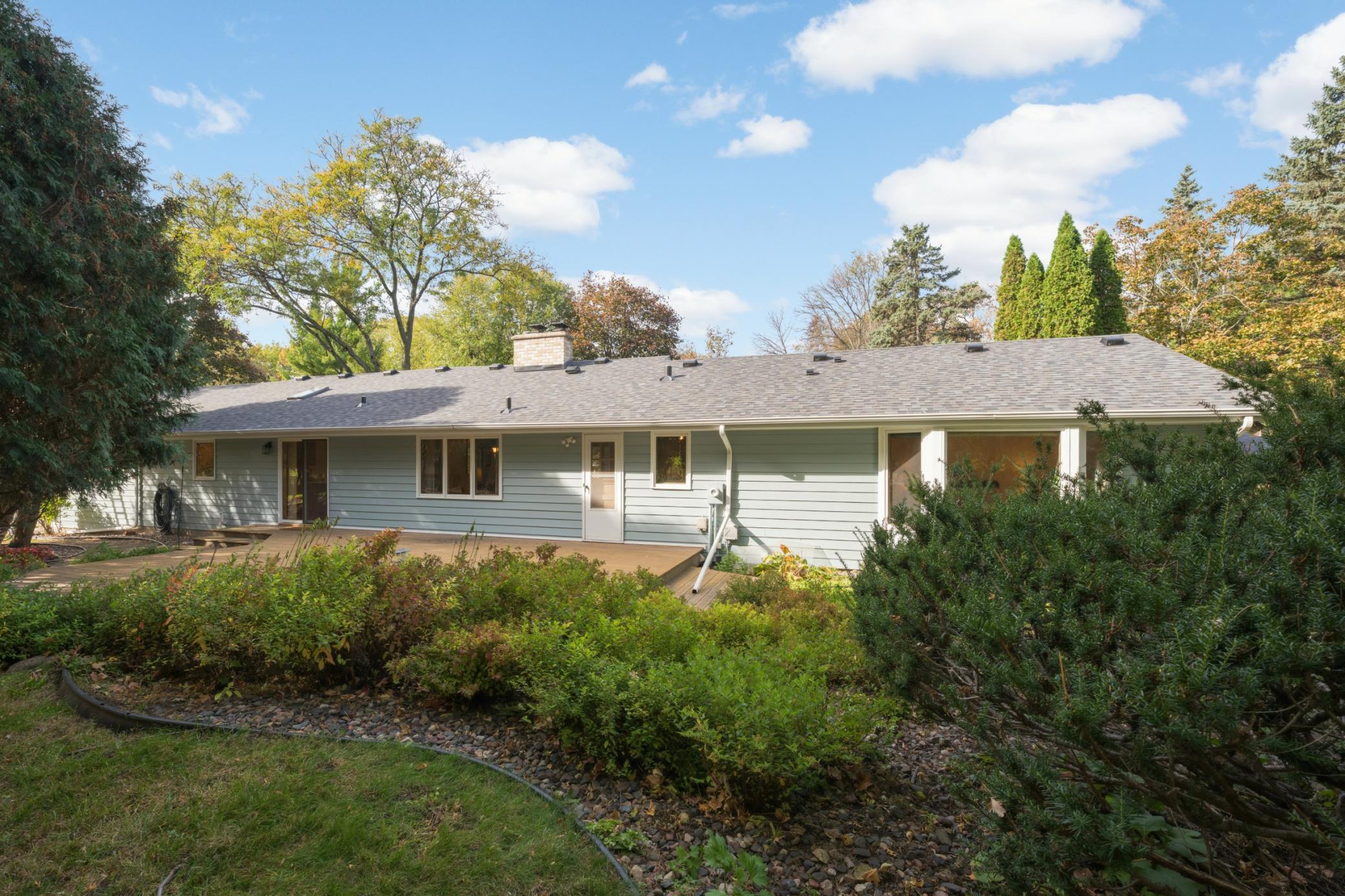 View of Residential at 300 Kenmar Circle, Minnetonka MN 55305, Minnetonka (29 of 32) - Mike Wilen | Minnesota Team Real Estate