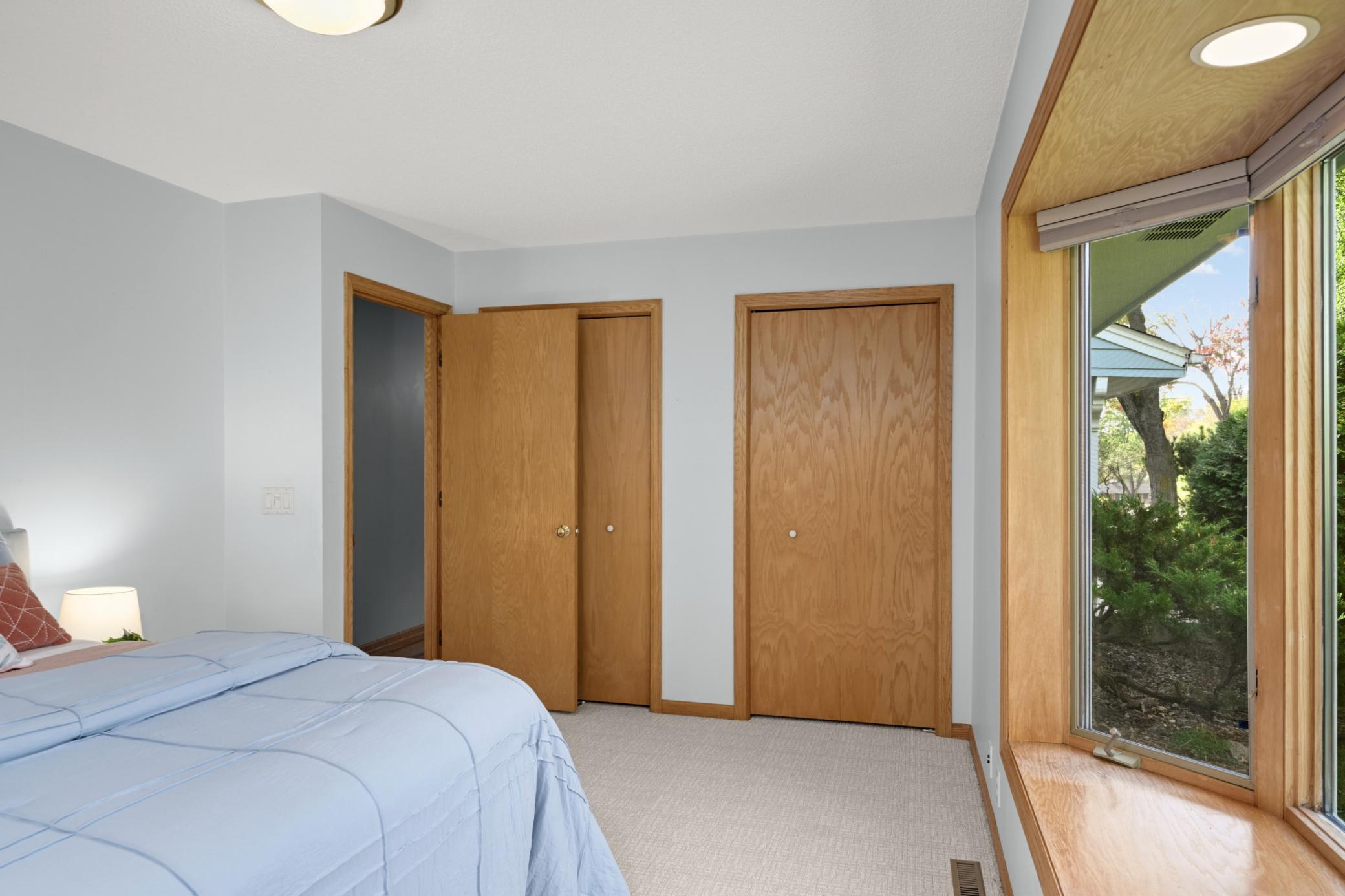 View of Residential at 300 Kenmar Circle, Minnetonka MN 55305, Minnetonka (23 of 32) - Mike Wilen | Minnesota Team Real Estate