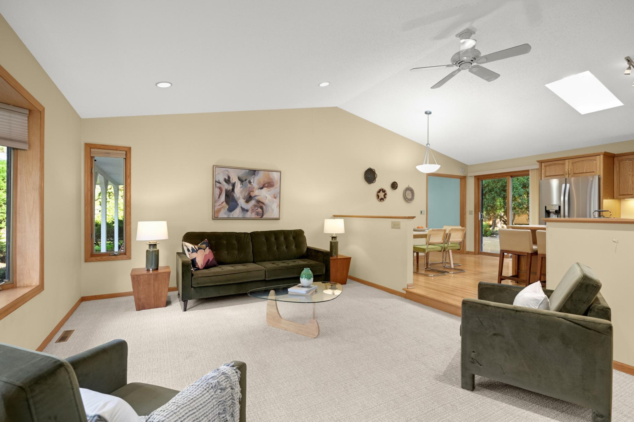 View of Residential at 300 Kenmar Circle, Minnetonka MN 55305, Minnetonka (18 of 32) - Mike Wilen | Minnesota Team Real Estate