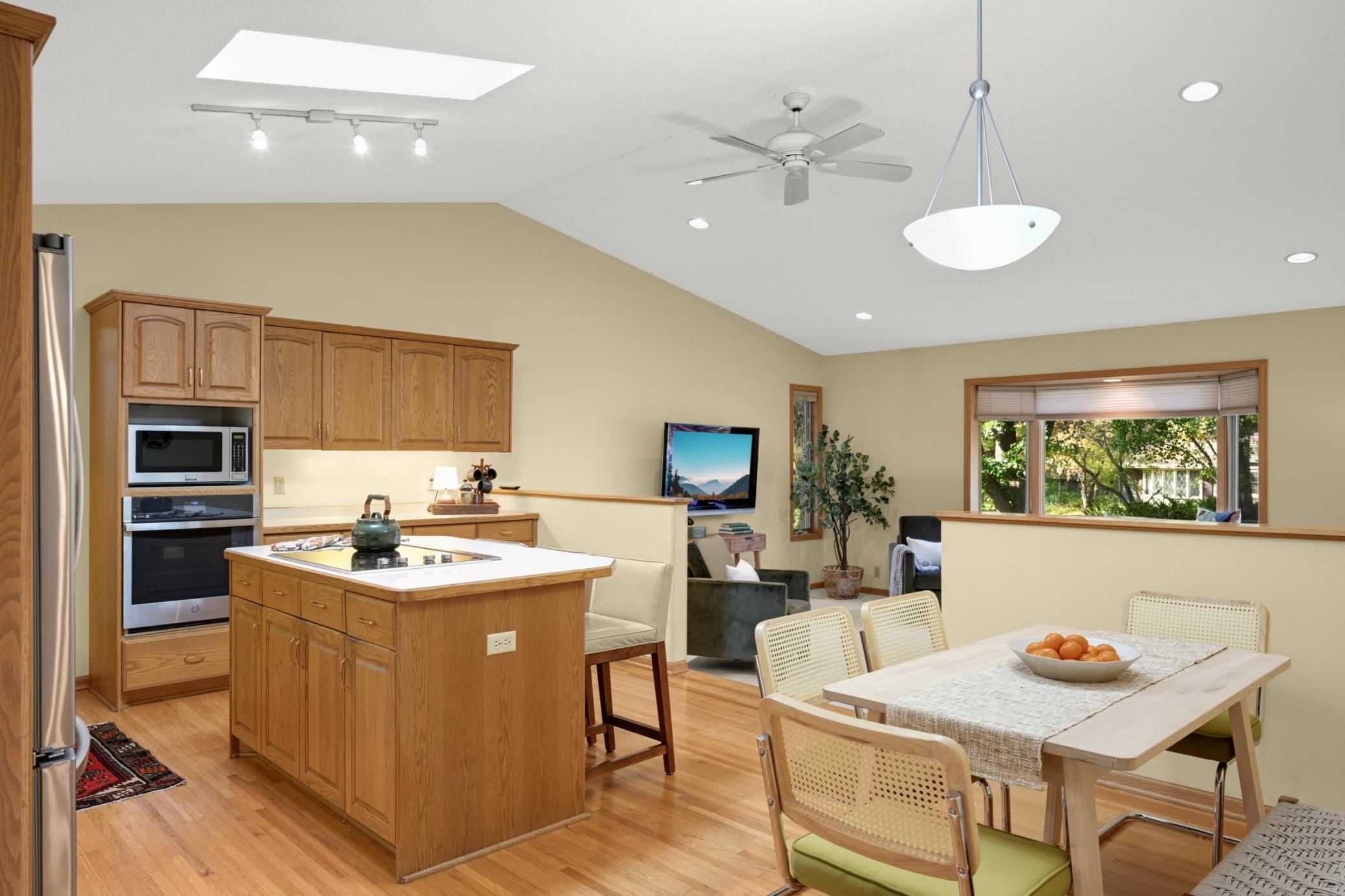 View of Residential at 300 Kenmar Circle, Minnetonka MN 55305, Minnetonka (10 of 32) - Mike Wilen | Minnesota Team Real Estate