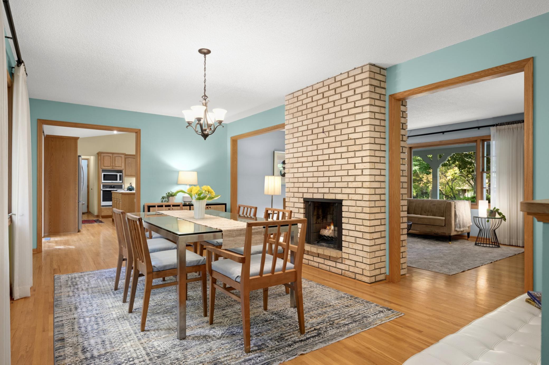 View of Residential at 300 Kenmar Circle, Minnetonka MN 55305, Minnetonka (8 of 32) - Mike Wilen | Minnesota Team Real Estate