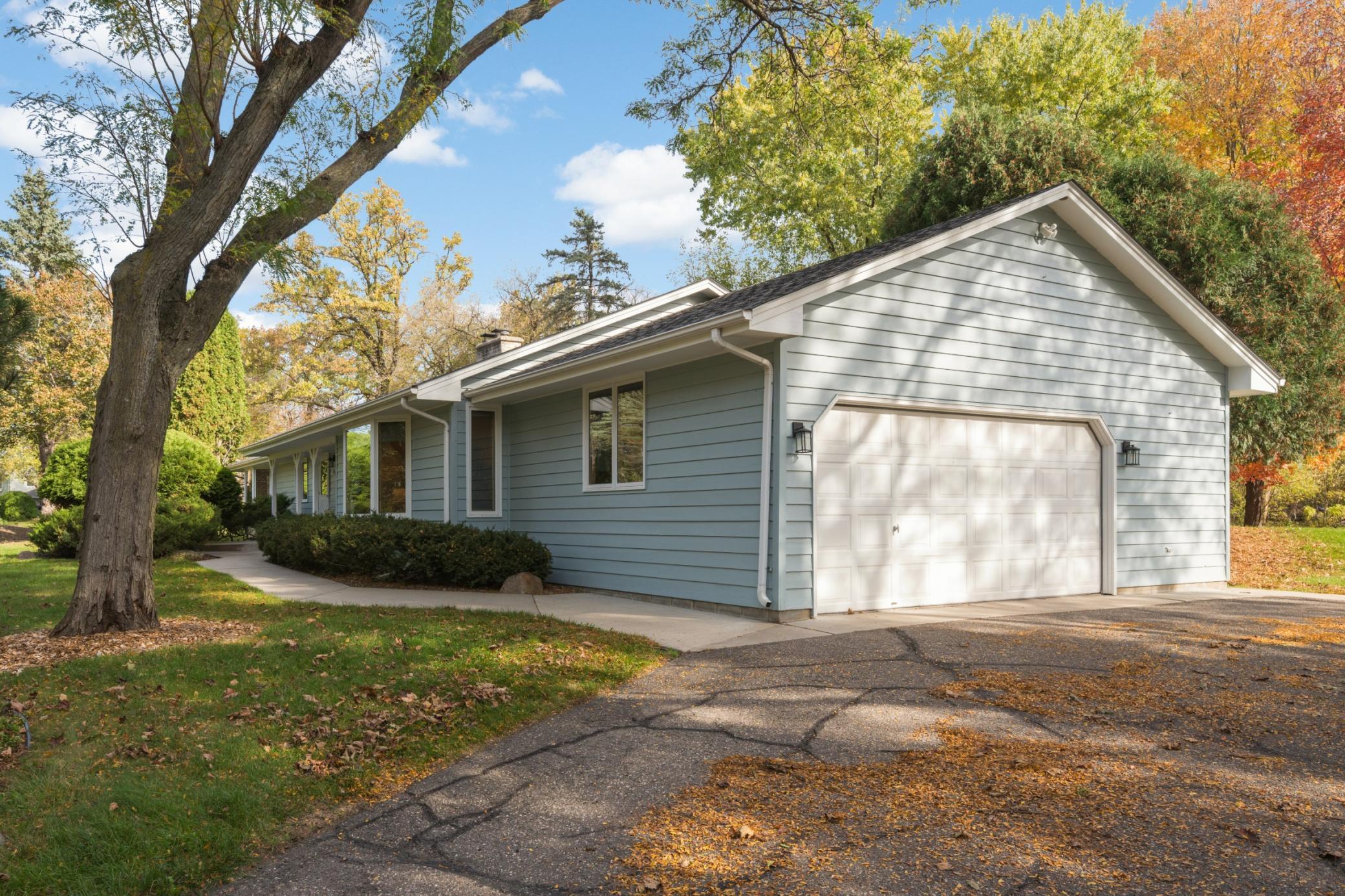 View of Residential at 300 Kenmar Circle, Minnetonka MN 55305, Minnetonka (32 of 32) - Mike Wilen | Minnesota Team Real Estate