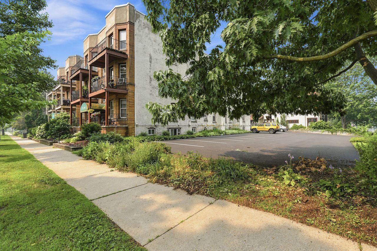 View of Residential at 87 Kent Street #2, Saint Paul MN 55102, Saint Paul (22 of 24) - Mike Wilen | Minnesota Team Real Estate