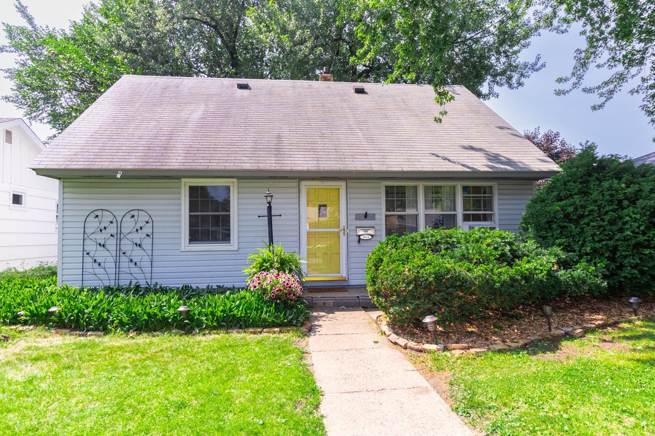 View of Residential at 2024 Itasca Avenue, Saint Paul MN 55116, Saint Paul - Mike Wilen | Minnesota Team Real Estate