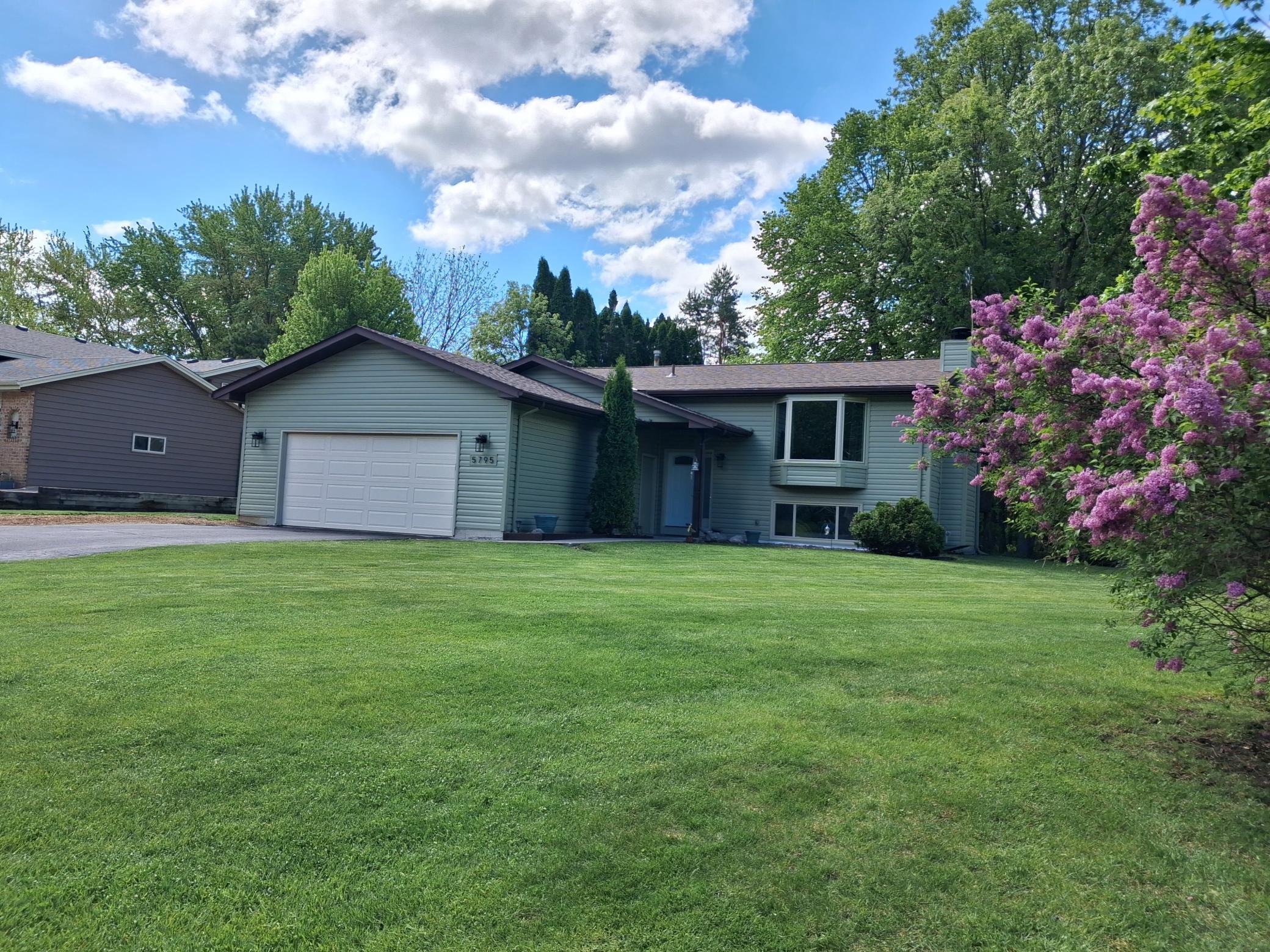 View of Residential at 5795 Amy Lane, Maple Plain MN 55359, Maple Plain (4 of 45) - Mike Wilen | Minnesota Team Real Estate