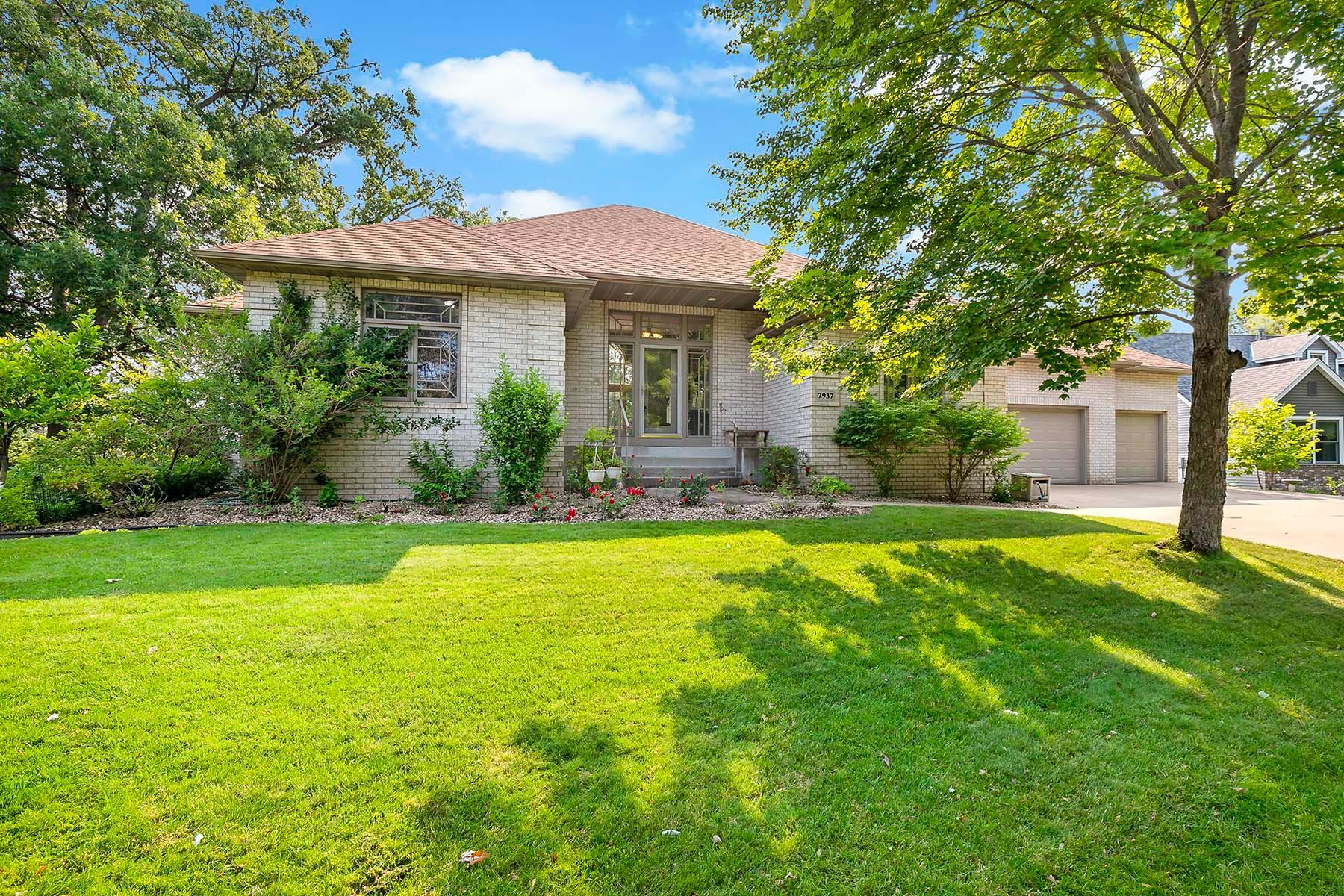 View of Residential at 7937 9th Street Court, Oakdale MN 55128, Oakdale - Mike Wilen | Minnesota Team Real Estate