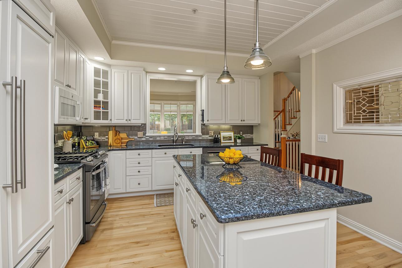 View of Residential at 604 Coventry Lane, Edina MN 55435, Edina (14 of 54) - Mike Wilen | Minnesota Team Real Estate
