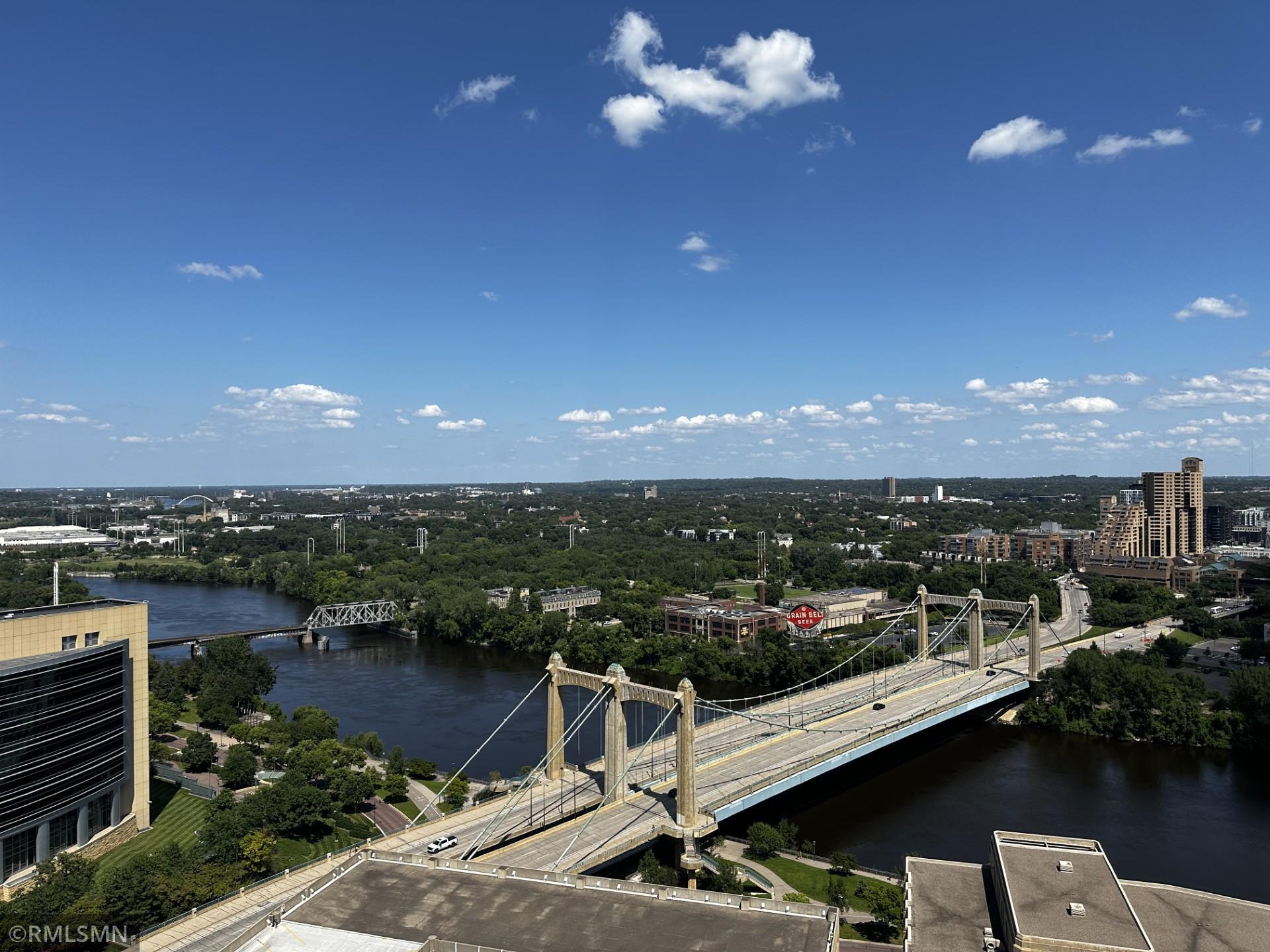 View of Residential at 15 1st Street #A602, Minneapolis MN 55401, Minneapolis (30 of 37) - Mike Wilen | Minnesota Team Real Estate
