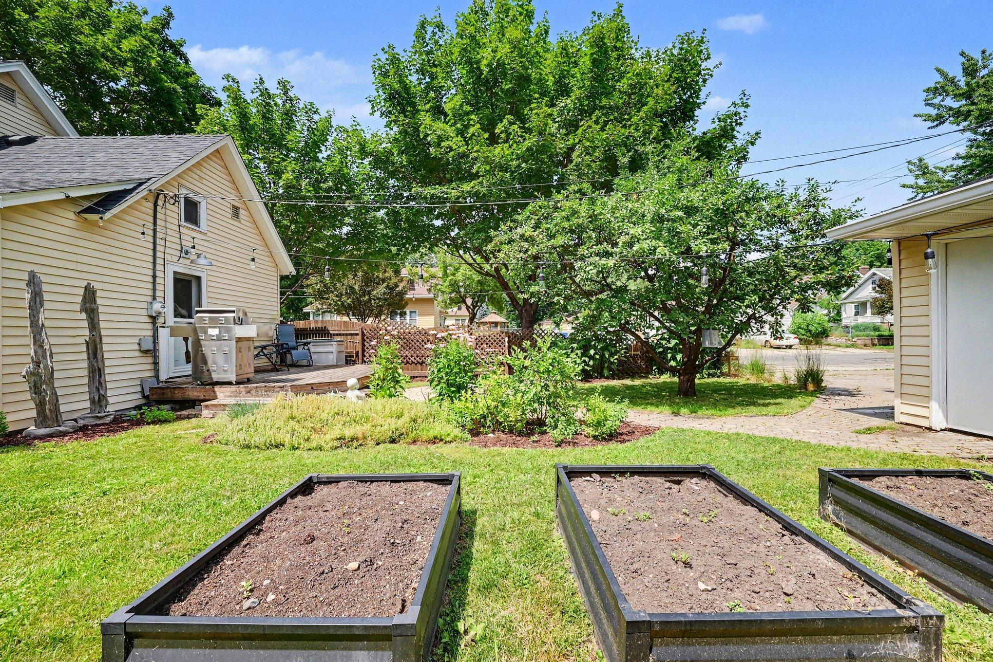 View of Residential at 1260 Woodbridge Street, Saint Paul MN 55117, Saint Paul (19 of 26) - Mike Wilen | Minnesota Team Real Estate