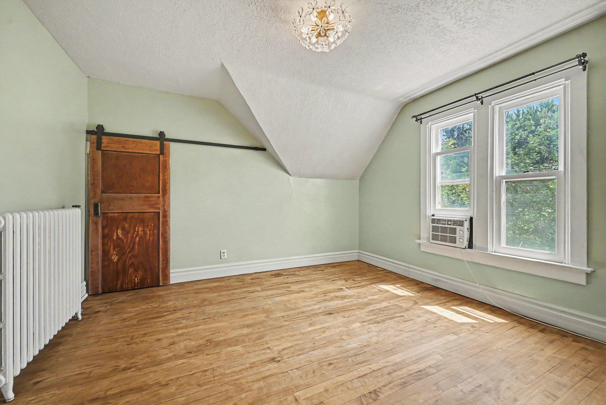 View of Residential at 1260 Woodbridge Street, Saint Paul MN 55117, Saint Paul (17 of 26) - Mike Wilen | Minnesota Team Real Estate