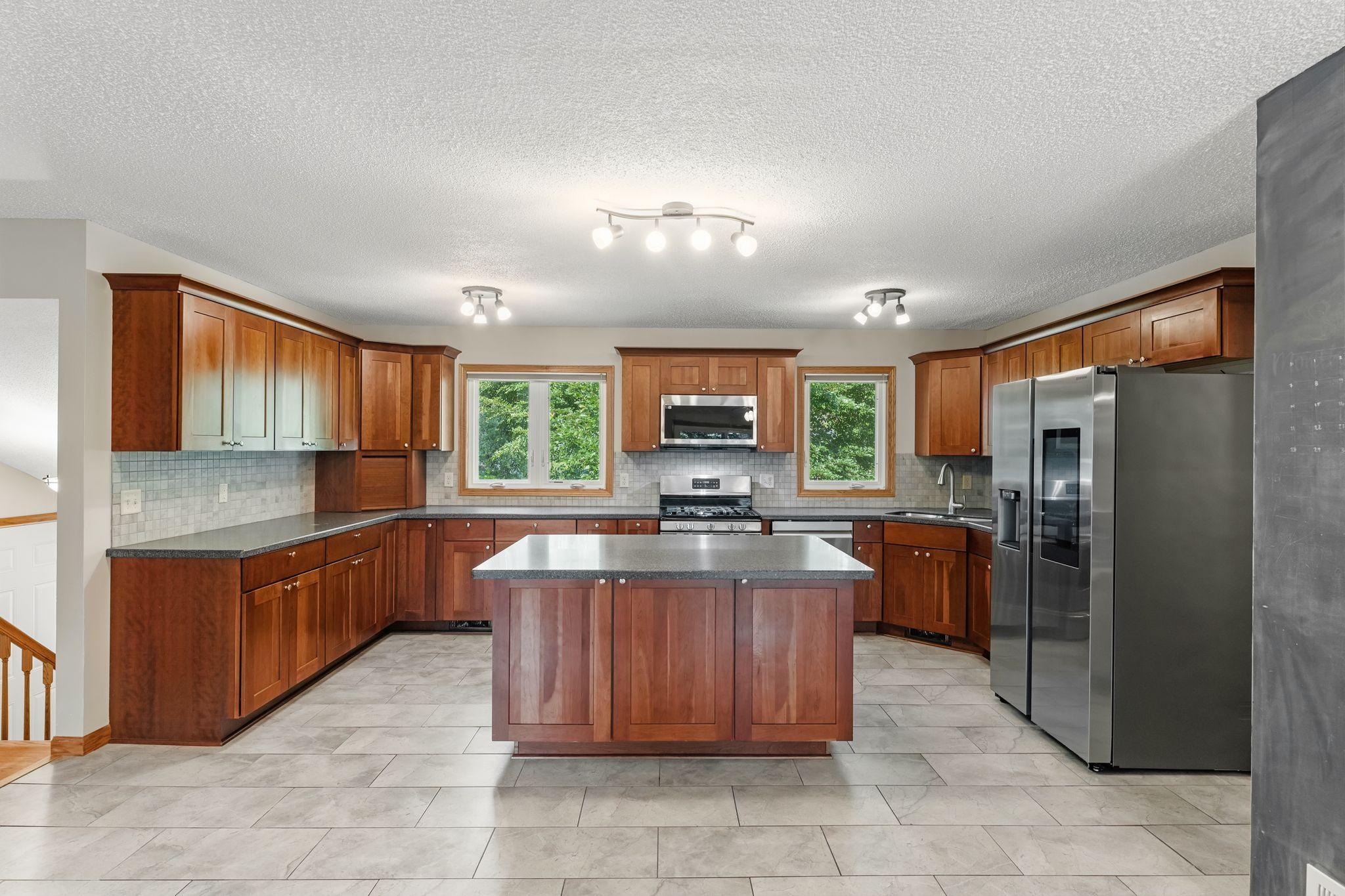 View of Residential at 7703 Ivystone Avenue, Cottage Grove MN 55016, Cottage Grove (7 of 31) - Mike Wilen | Minnesota Team Real Estate