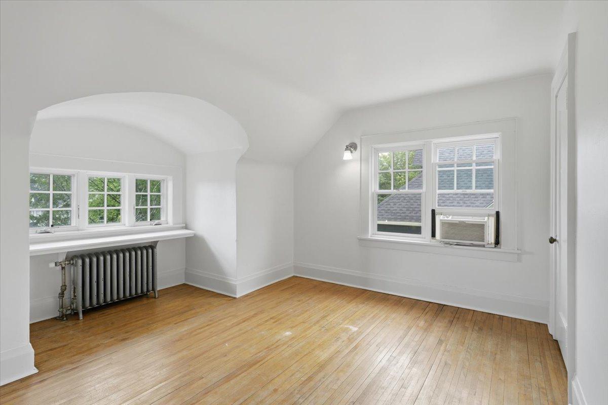 View of Residential Income at 1070 Bradley Street, Saint Paul MN 55130, Saint Paul (28 of 43) - Mike Wilen | Minnesota Team Real Estate