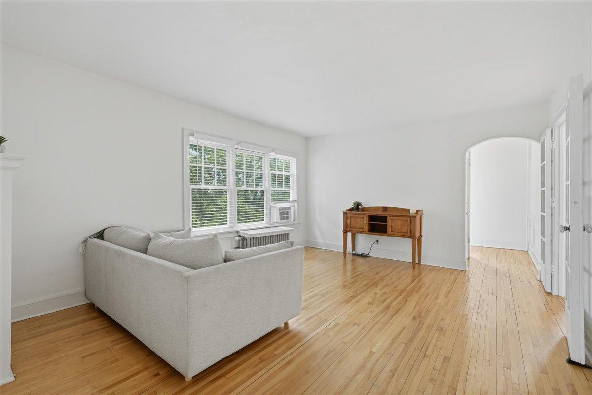 View of Residential Income at 1070 Bradley Street, Saint Paul MN 55130, Saint Paul (19 of 43) - Mike Wilen | Minnesota Team Real Estate