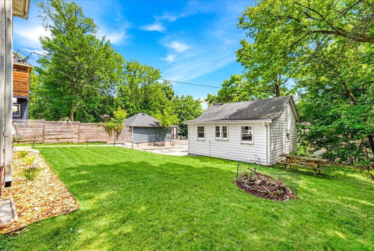 View of Residential Income at 1070 Bradley Street, Saint Paul MN 55130, Saint Paul (37 of 43) - Mike Wilen | Minnesota Team Real Estate