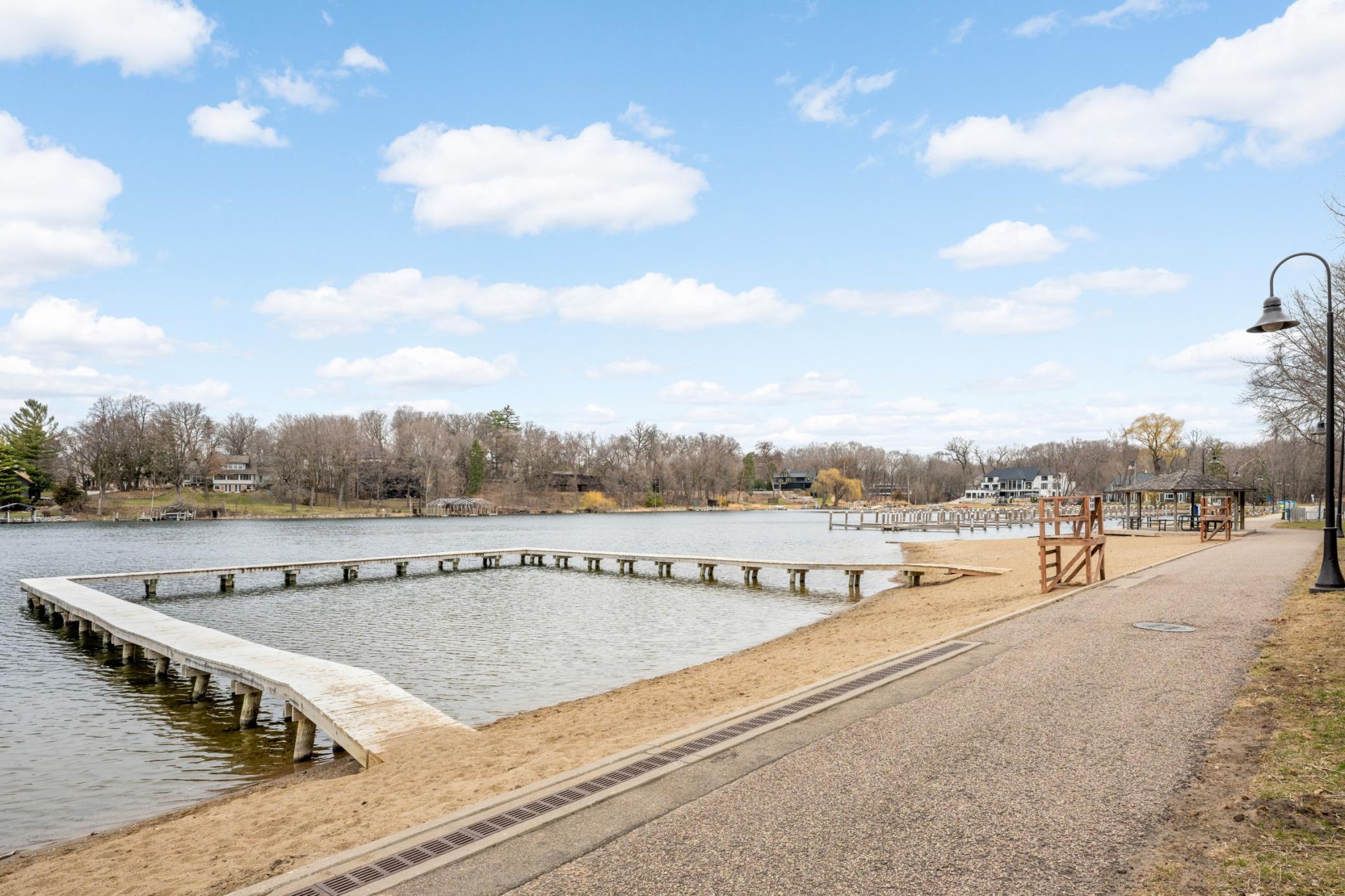 View of Residential at 3620 James Avenue, Deephaven MN 55391, Deephaven (42 of 44) - Mike Wilen | Minnesota Team Real Estate