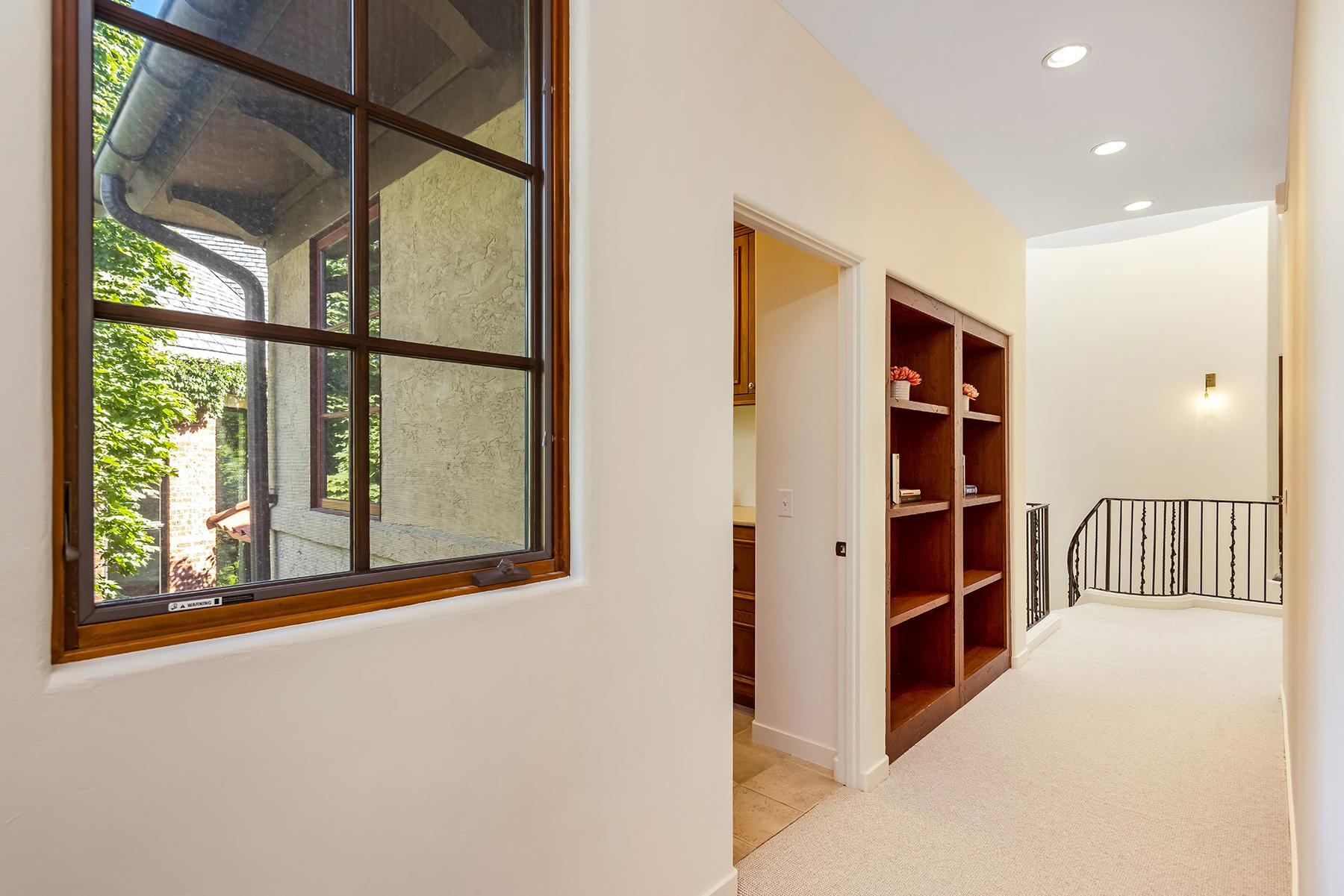 View of Residential at 1700 Kenwood Parkway, Minneapolis MN 55405, Minneapolis (35 of 50) - Mike Wilen | Minnesota Team Real Estate