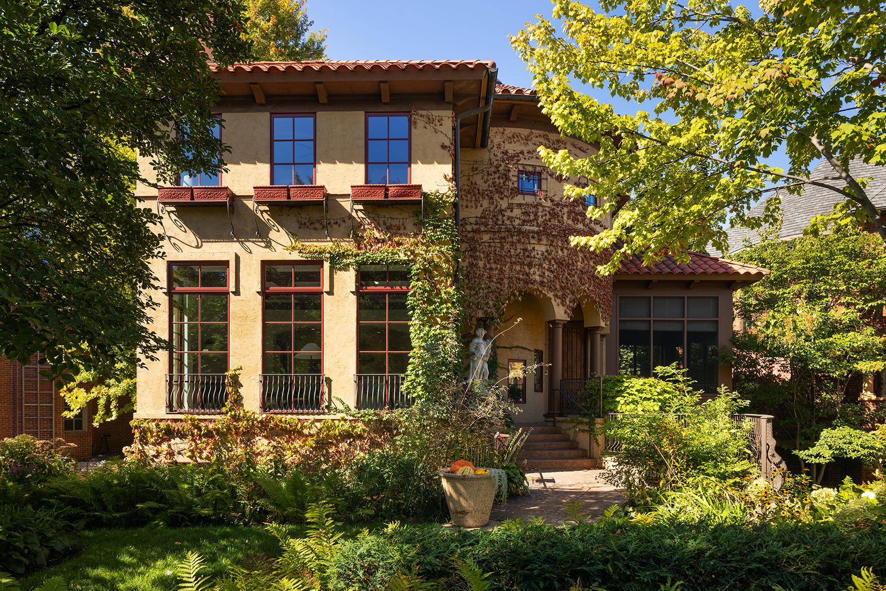 View of Residential at 1700 Kenwood Parkway, Minneapolis MN 55405, Minneapolis (45 of 50) - Mike Wilen | Minnesota Team Real Estate