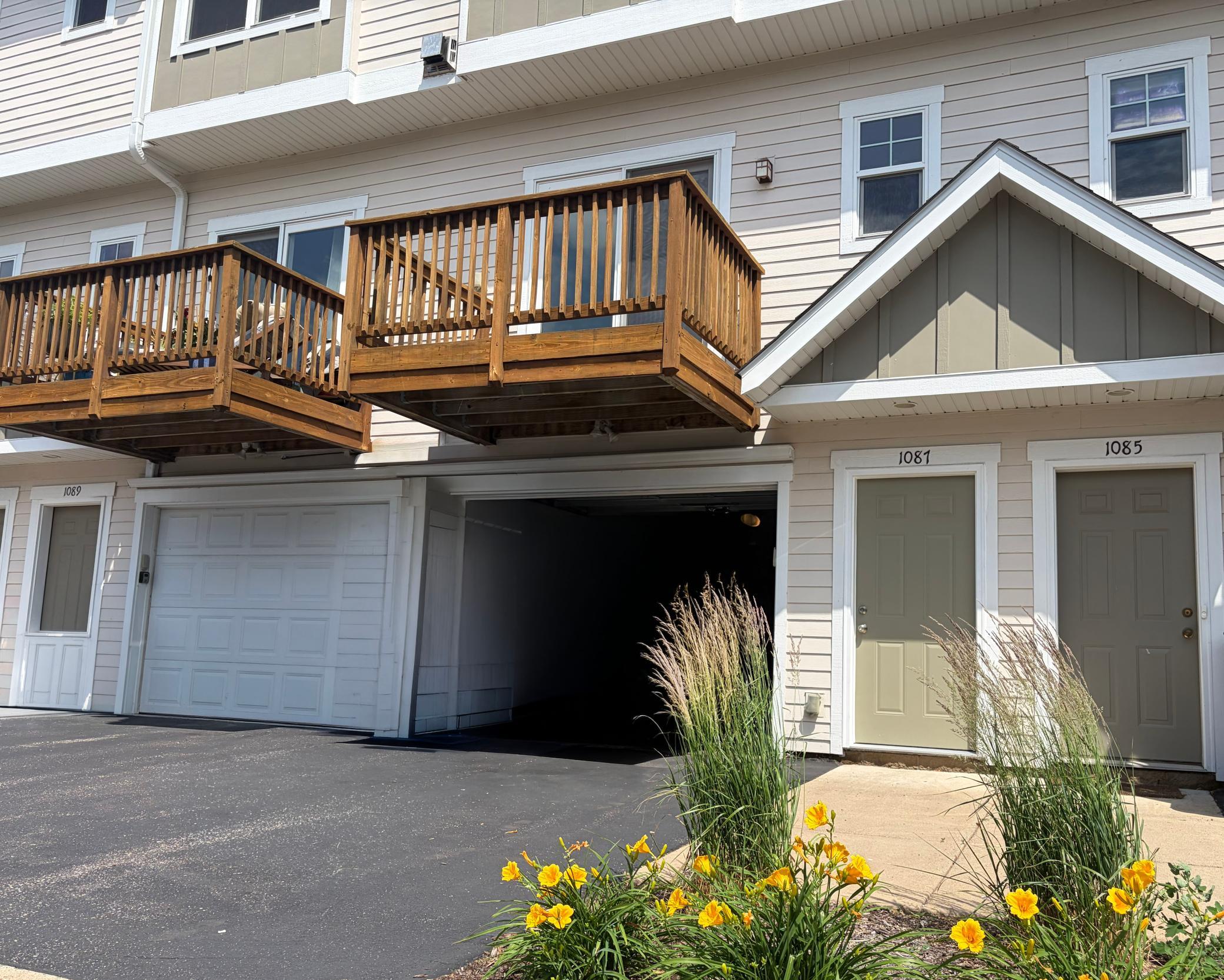 View of Residential at 1087 Barclay Street, Saint Paul MN 55106, Saint Paul (6 of 38) - Mike Wilen | Minnesota Team Real Estate