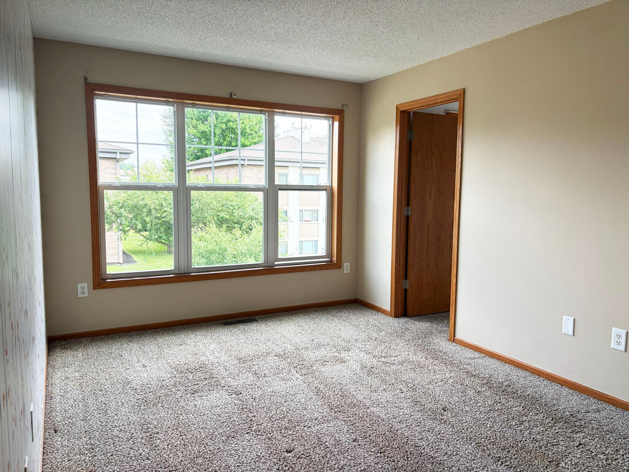 View of Residential at 1087 Barclay Street, Saint Paul MN 55106, Saint Paul (24 of 38) - Mike Wilen | Minnesota Team Real Estate