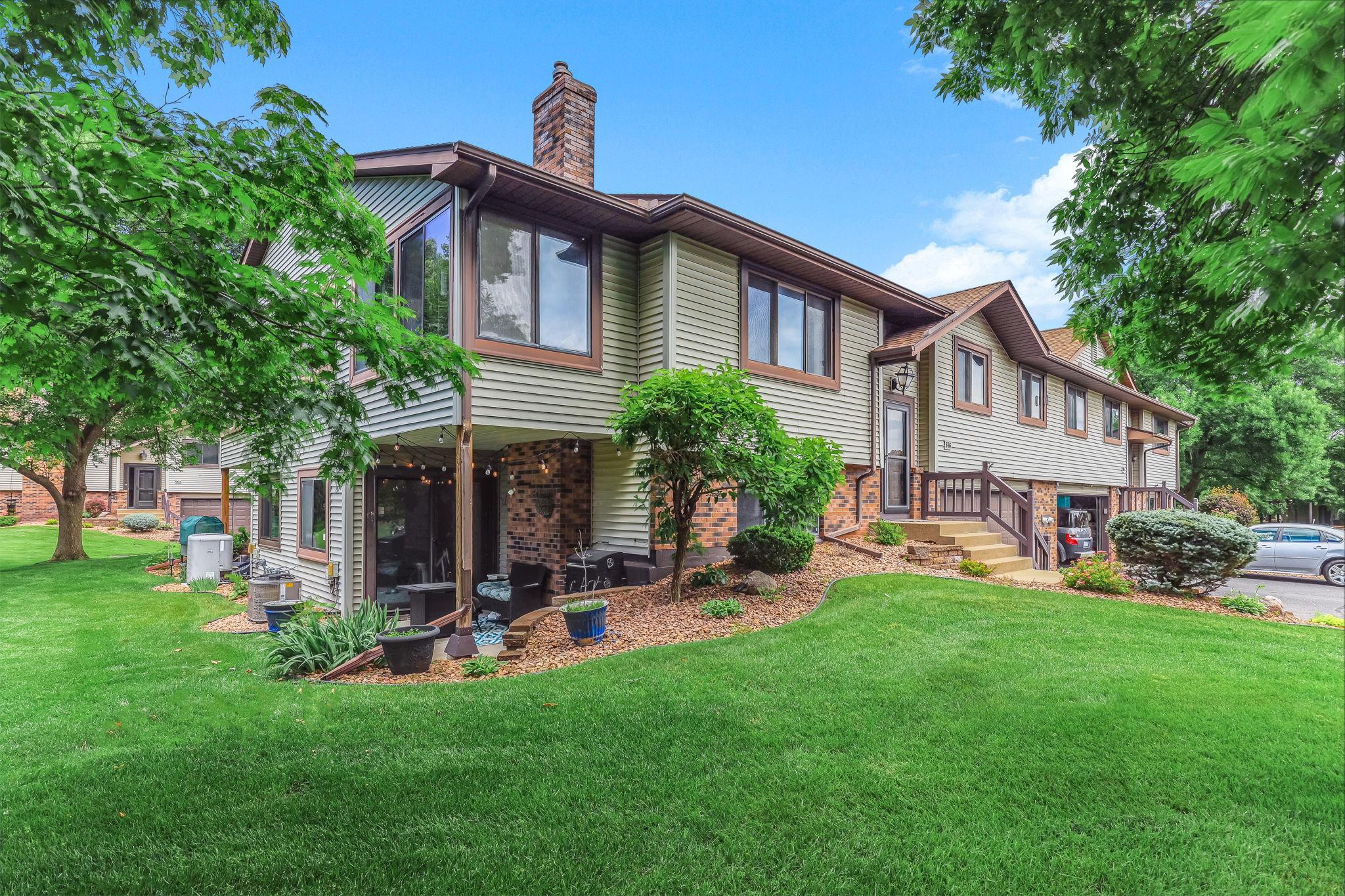 View of Residential at 556 Donegal Circle, Shoreview MN 55126, Shoreview (3 of 46) - Mike Wilen | Minnesota Team Real Estate
