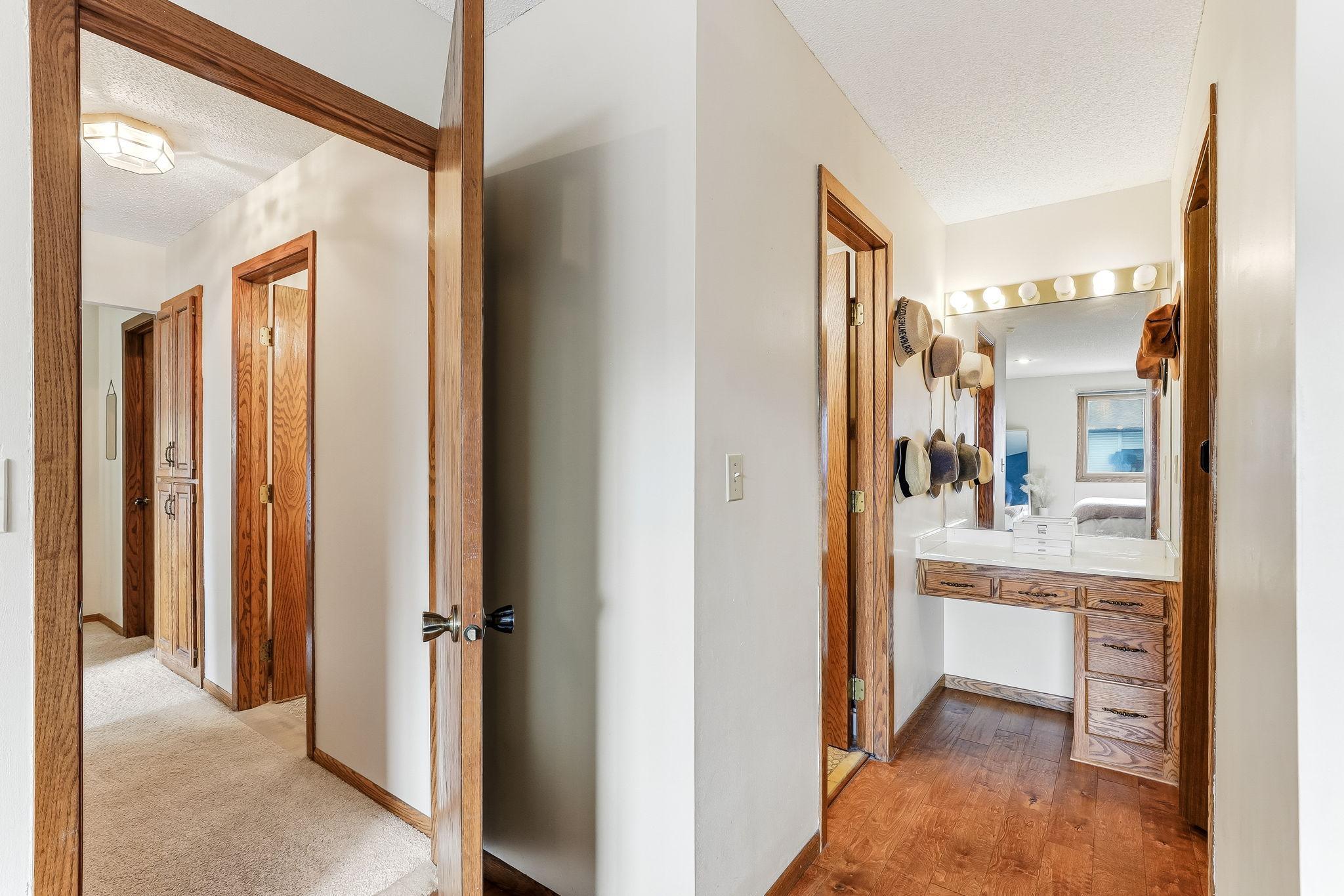 View of Residential at 556 Donegal Circle, Shoreview MN 55126, Shoreview (23 of 46) - Mike Wilen | Minnesota Team Real Estate