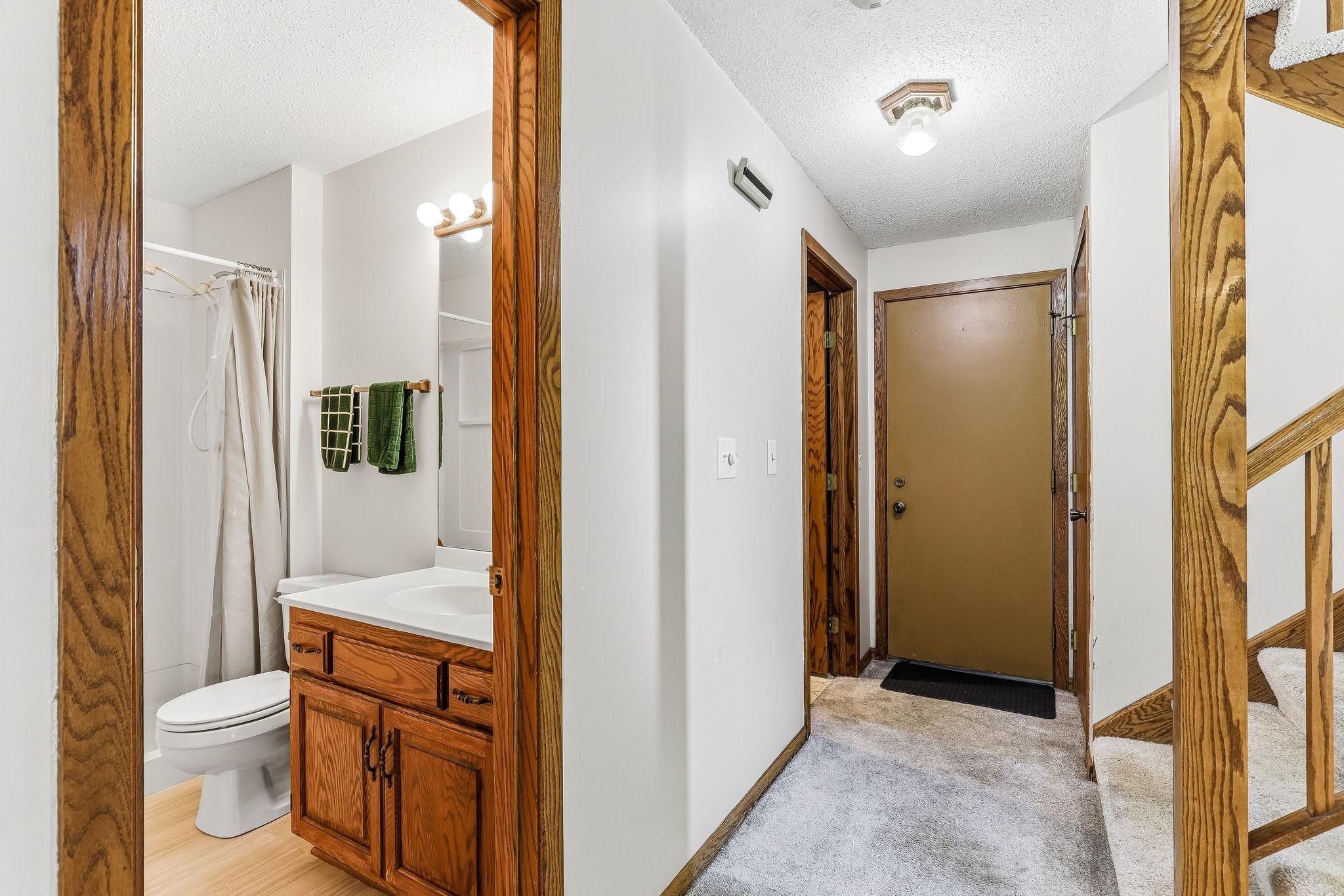 View of Residential at 556 Donegal Circle, Shoreview MN 55126, Shoreview (29 of 46) - Mike Wilen | Minnesota Team Real Estate