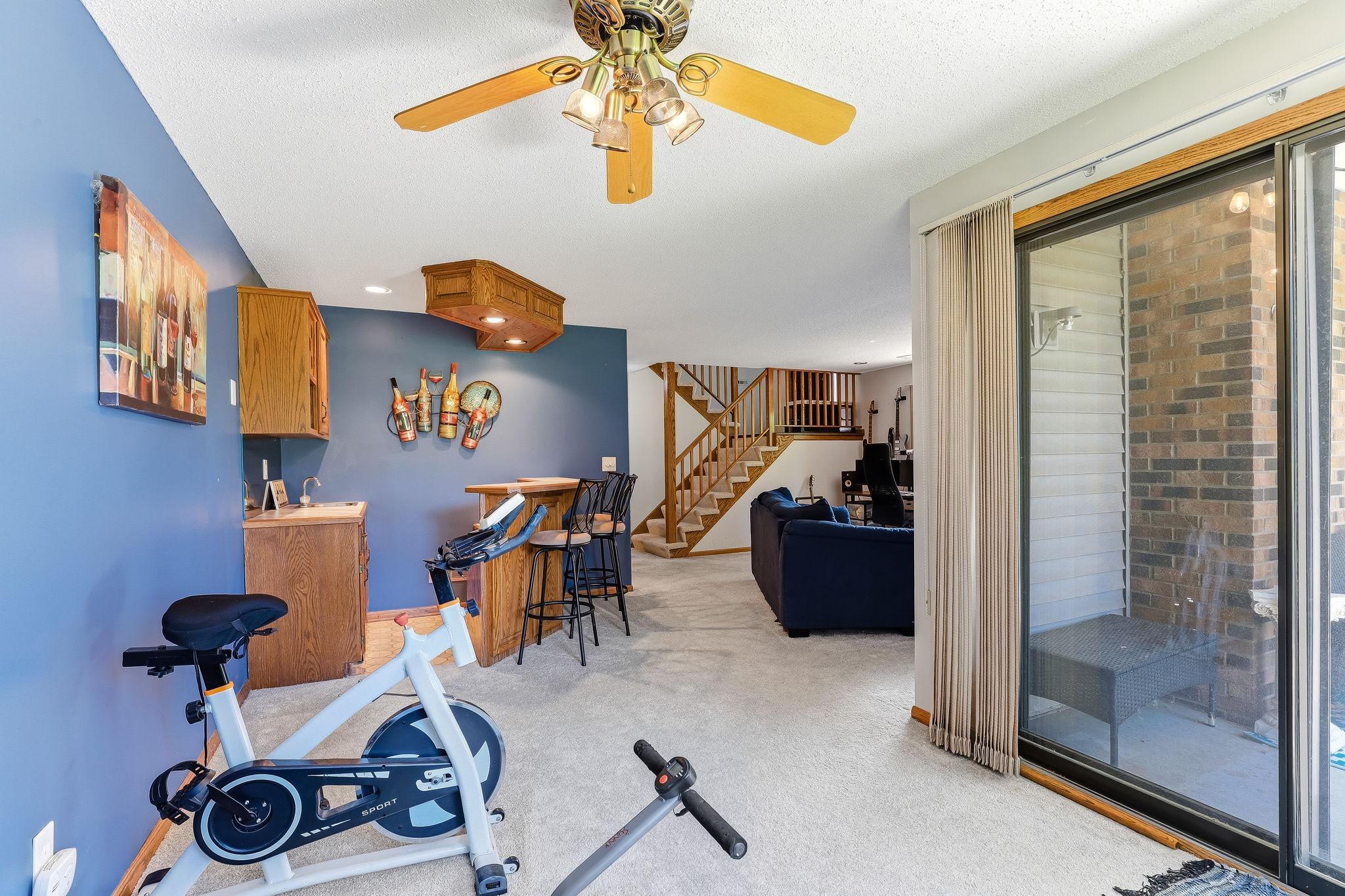 View of Residential at 556 Donegal Circle, Shoreview MN 55126, Shoreview (38 of 46) - Mike Wilen | Minnesota Team Real Estate
