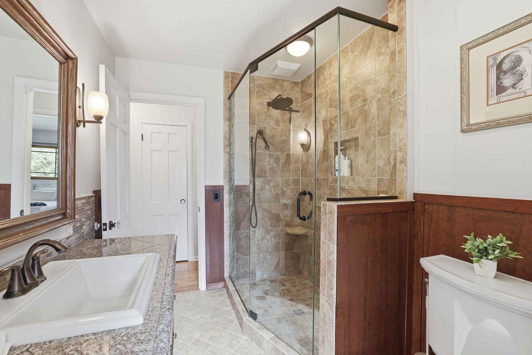 View of Residential at 4011 Grimes Avenue, Edina MN 55416, Edina (22 of 44) - Mike Wilen | Minnesota Team Real Estate