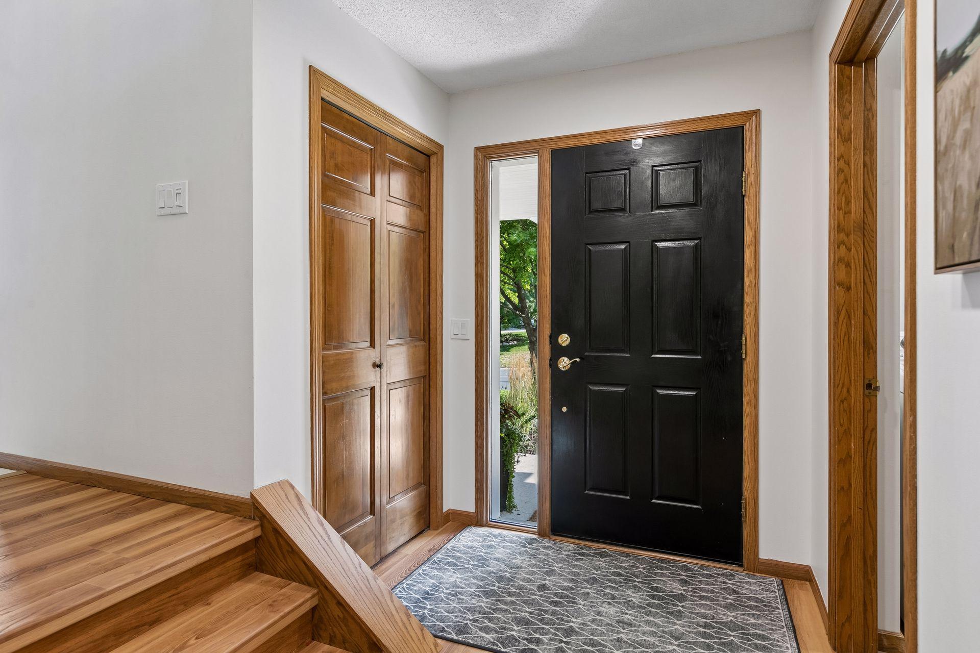 View of Residential at 1191 Duckwood Trail, Eagan MN 55123, Eagan (7 of 56) - Mike Wilen | Minnesota Team Real Estate