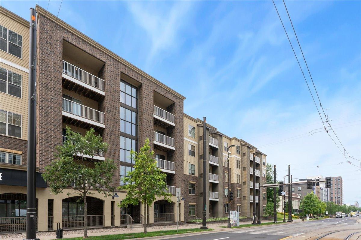 View of Residential at 2900 University Avenue #503, Minneapolis MN 55414, Minneapolis (2 of 30) - Mike Wilen | Minnesota Team Real Estate