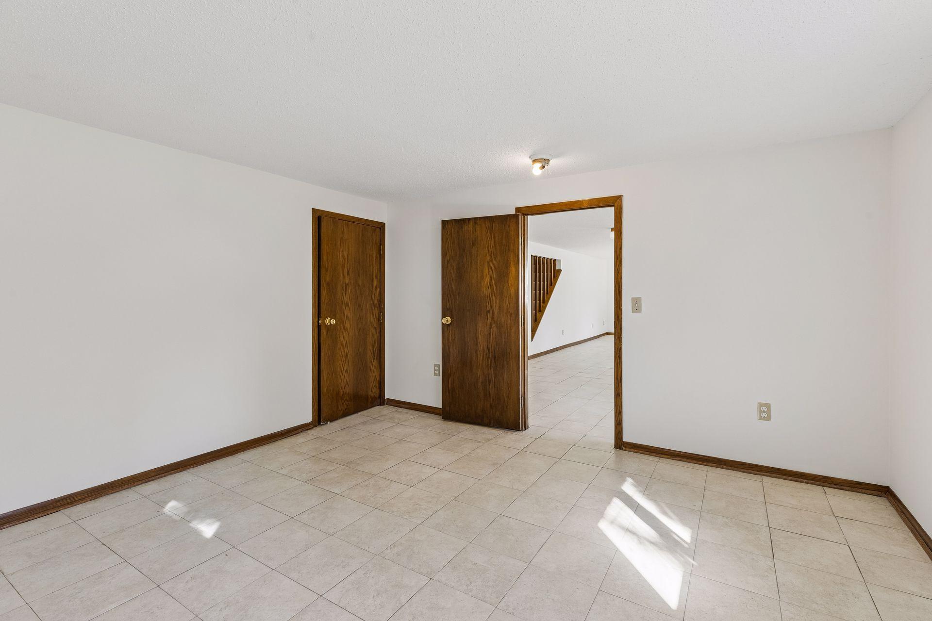 View of Residential at 16329 Temple Terrace, Minnetonka MN 55345, Minnetonka (25 of 32) - Mike Wilen | Minnesota Team Real Estate