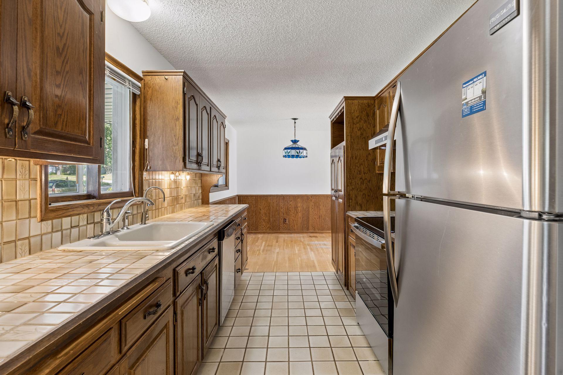 View of Residential at 16329 Temple Terrace, Minnetonka MN 55345, Minnetonka (10 of 32) - Mike Wilen | Minnesota Team Real Estate